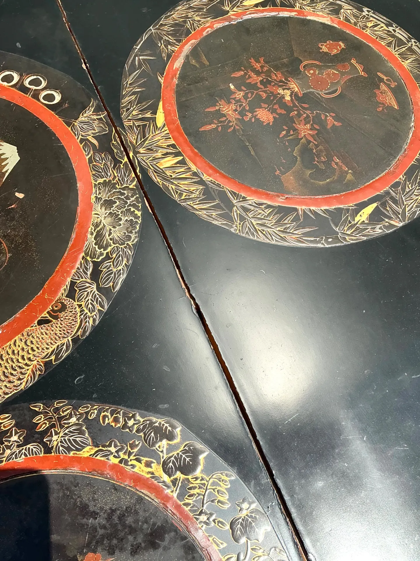Vintage Victorian Chinese Export Lacquered Center Hall Table — additional photo 6