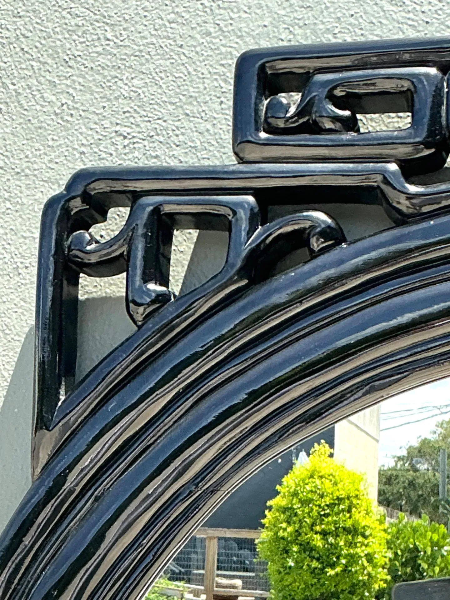 Vintage Black Lacquered Fretwork Round Wall Mirror — additional photo 6