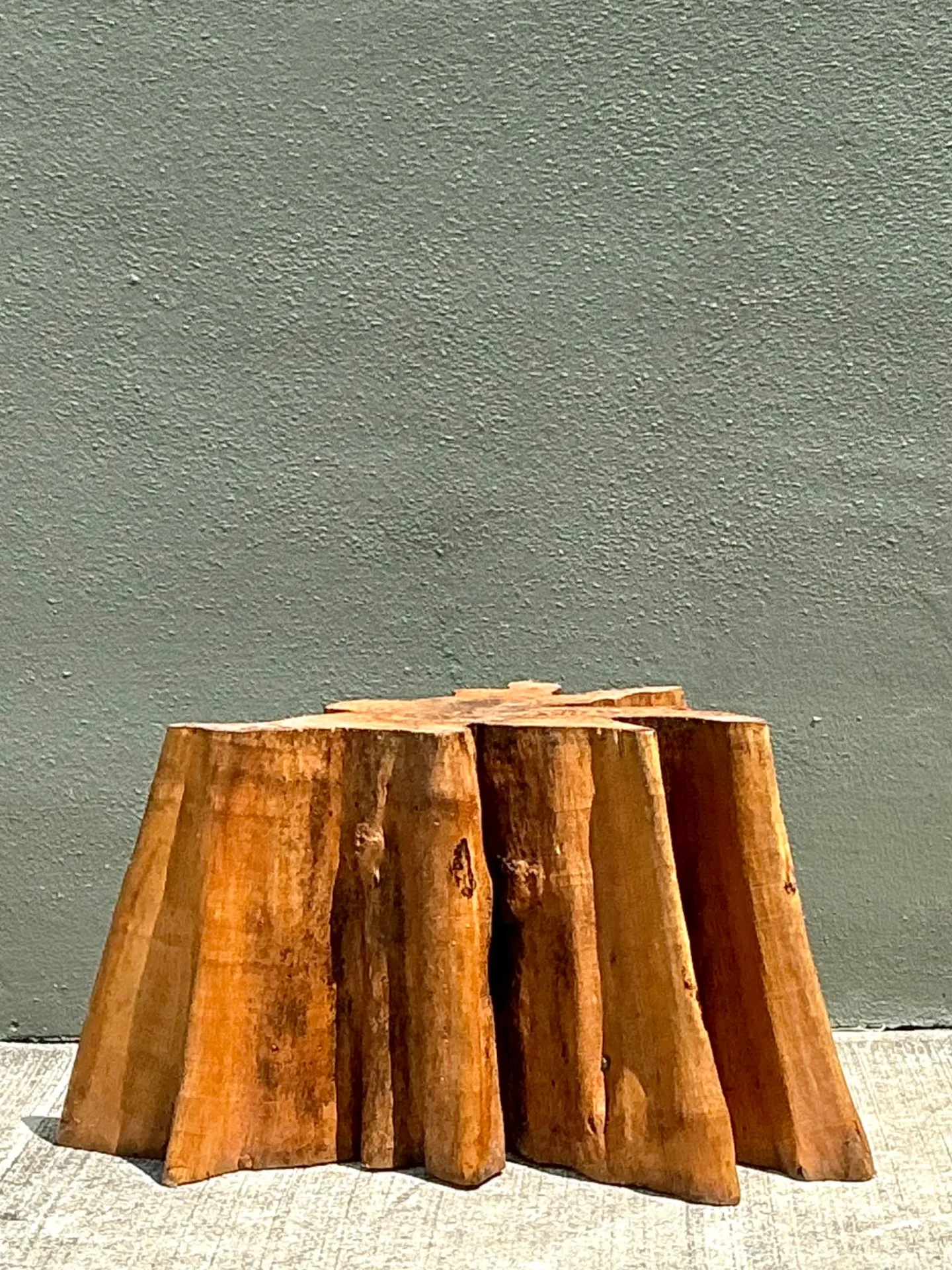 Vintage Natural Wood Tree Stump Table — additional photo 6