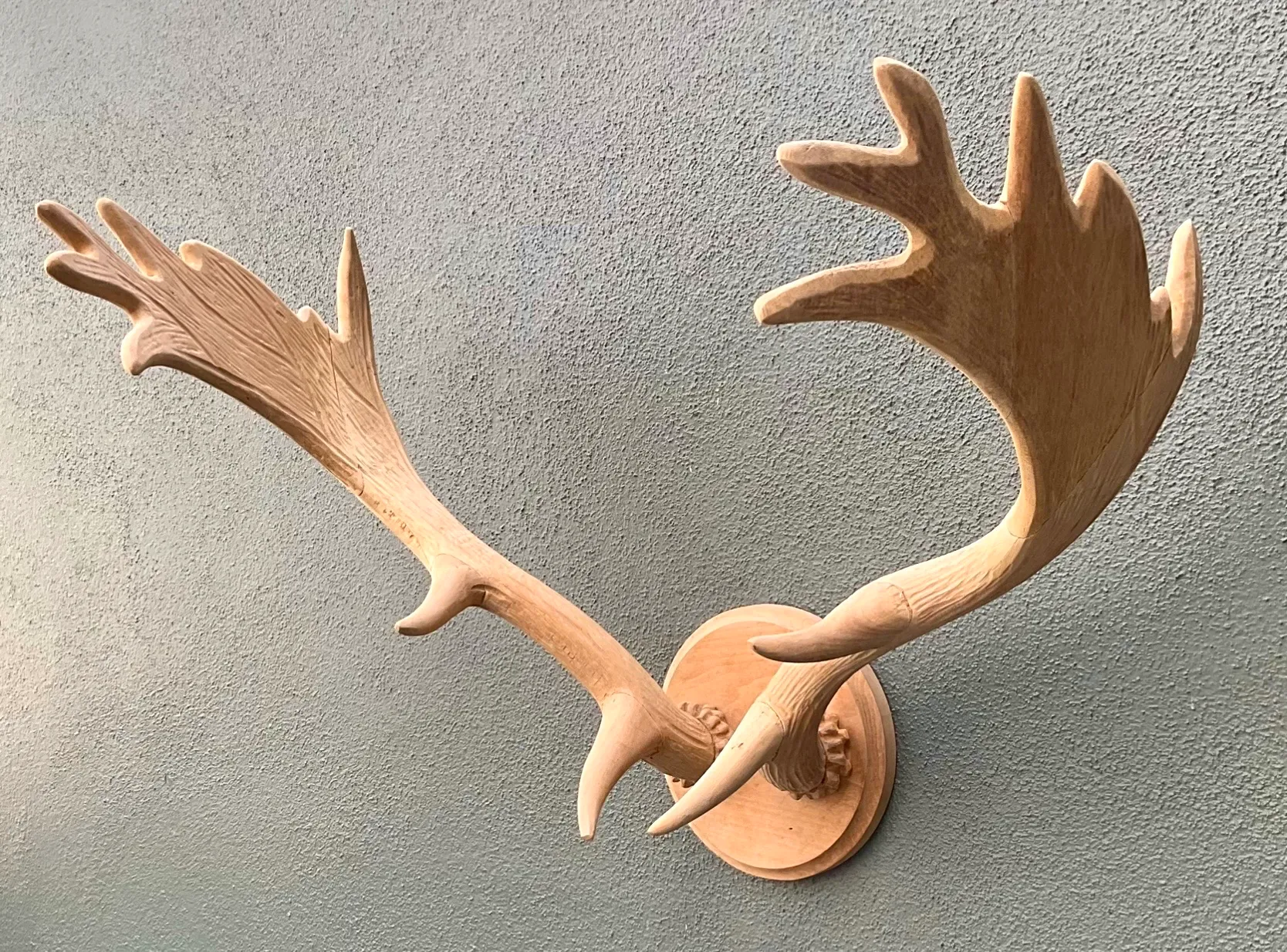 Vintage Carved Wood Antler Wall Mount — additional photo 3