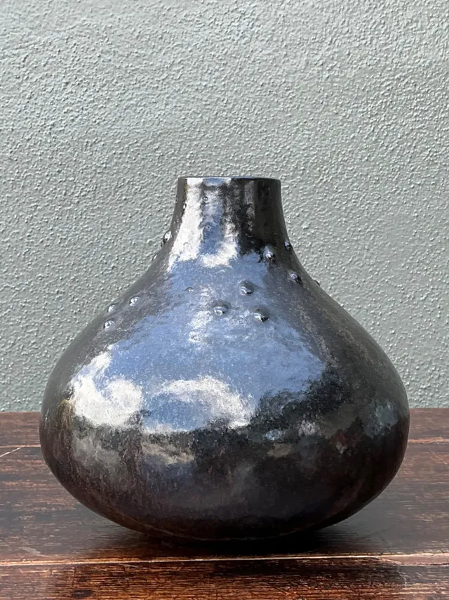 Vintage Black Textured Ceramic Vase — additional photo 3