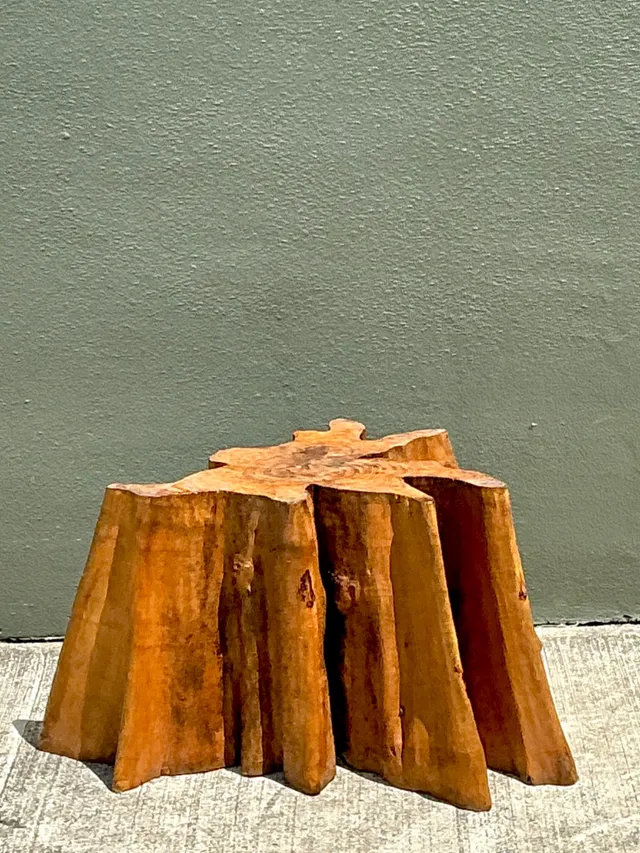 Vintage Natural Wood Tree Stump Table — additional photo 7