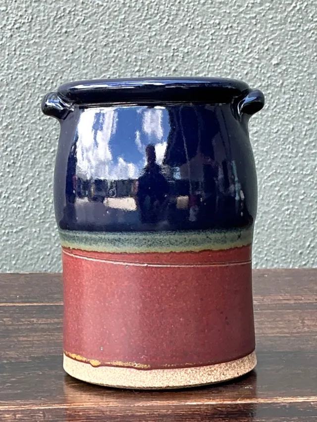 Handcrafted Two-Tone Ceramic Vase — additional photo 7
