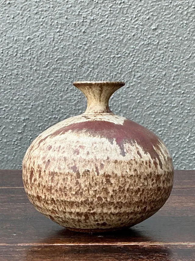 Handcrafted Earth-Tone Ceramic Vase — additional photo 1