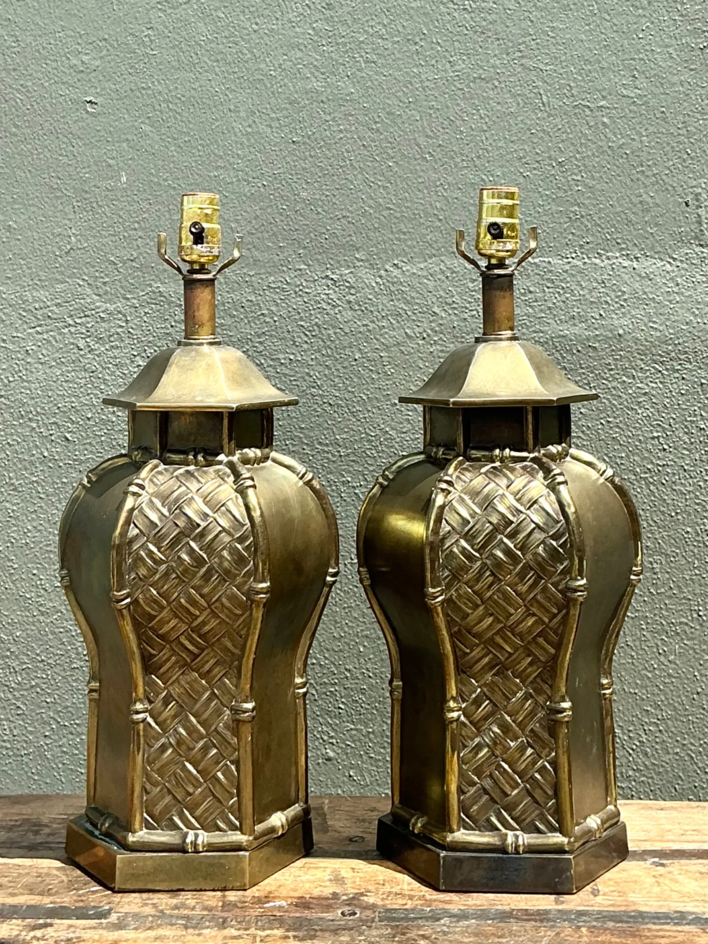 Vintage Brass Bamboo Motif Lamps - A Pair — additional photo 4
