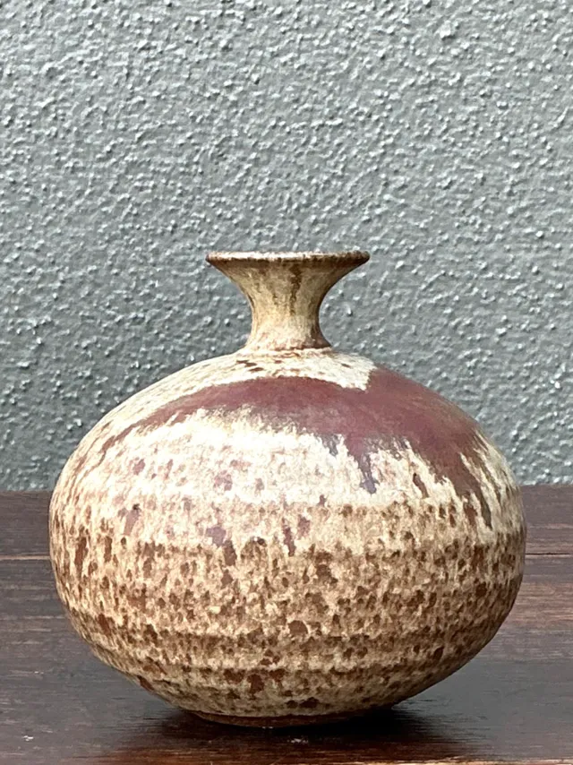 Handcrafted Earth-Tone Ceramic Vase — additional photo 8