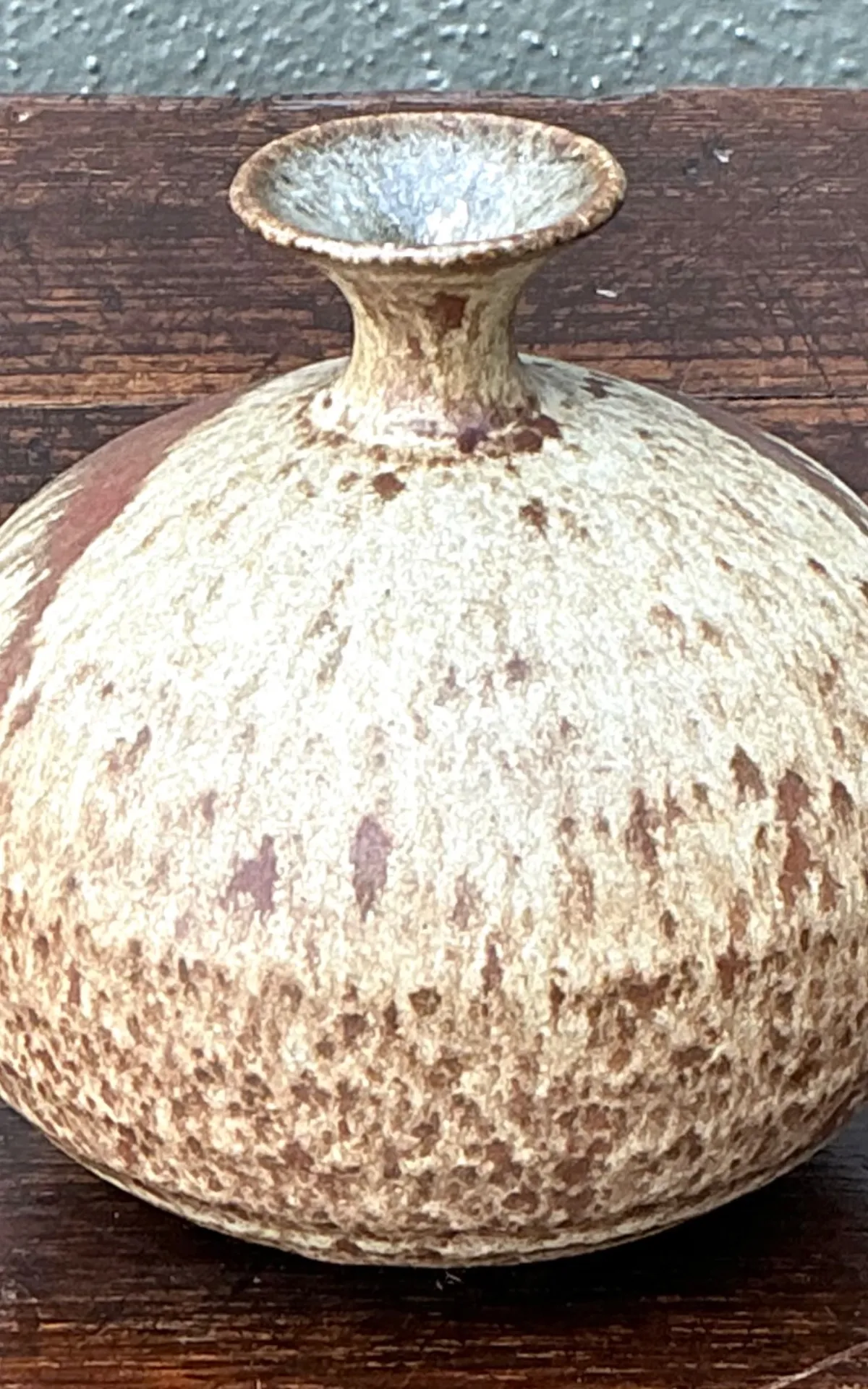 Handcrafted Earth-Tone Ceramic Vase — additional photo 7