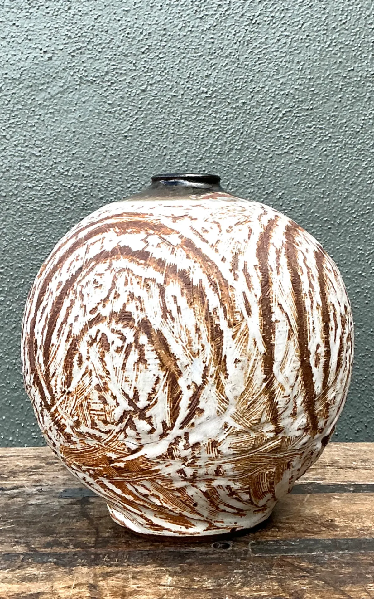 Vintage Abstract Ceramic Vessel — additional photo 8