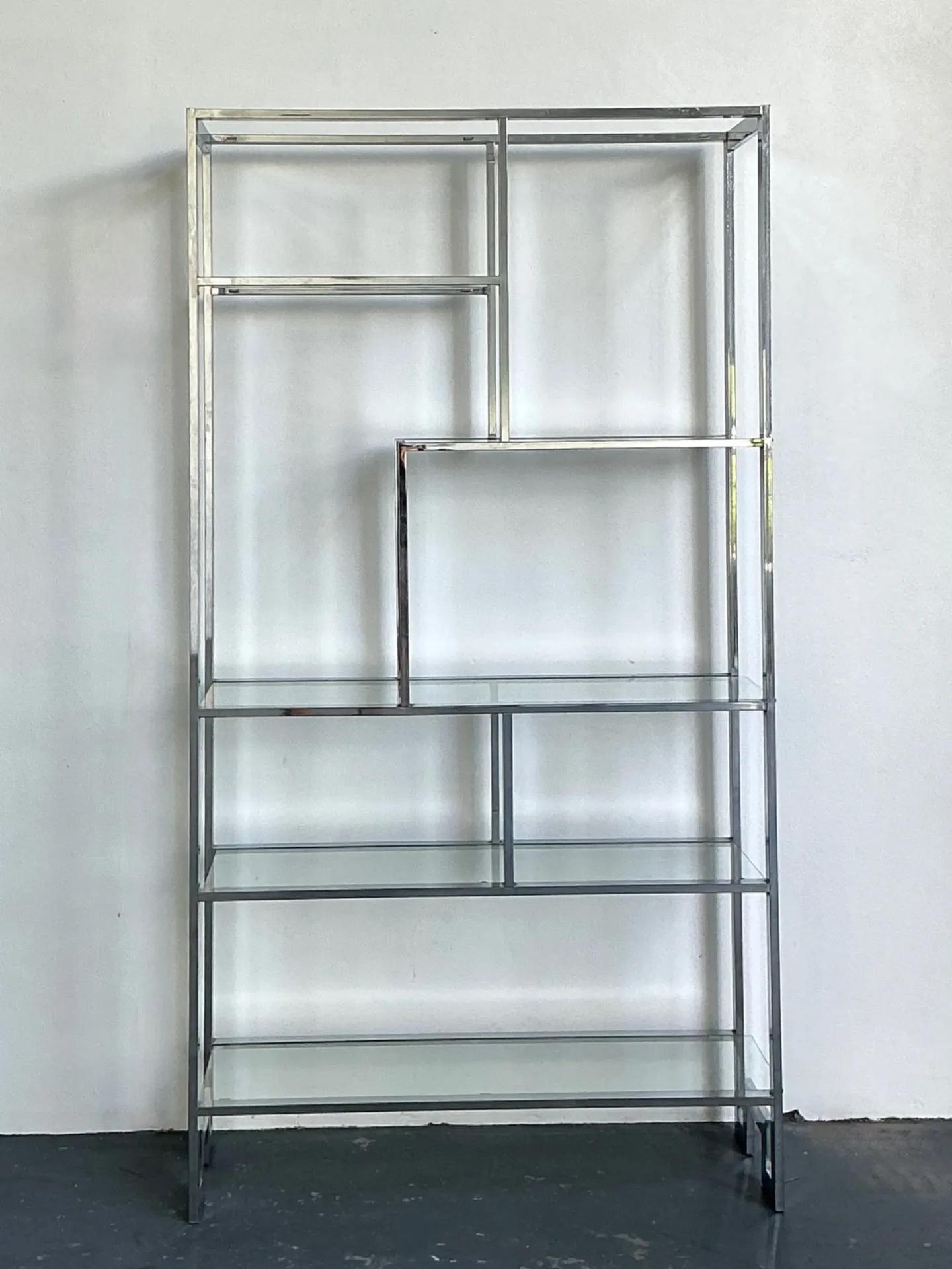 Vintage Chrome And Glass Etagere After Milo Baughman — additional photo 3
