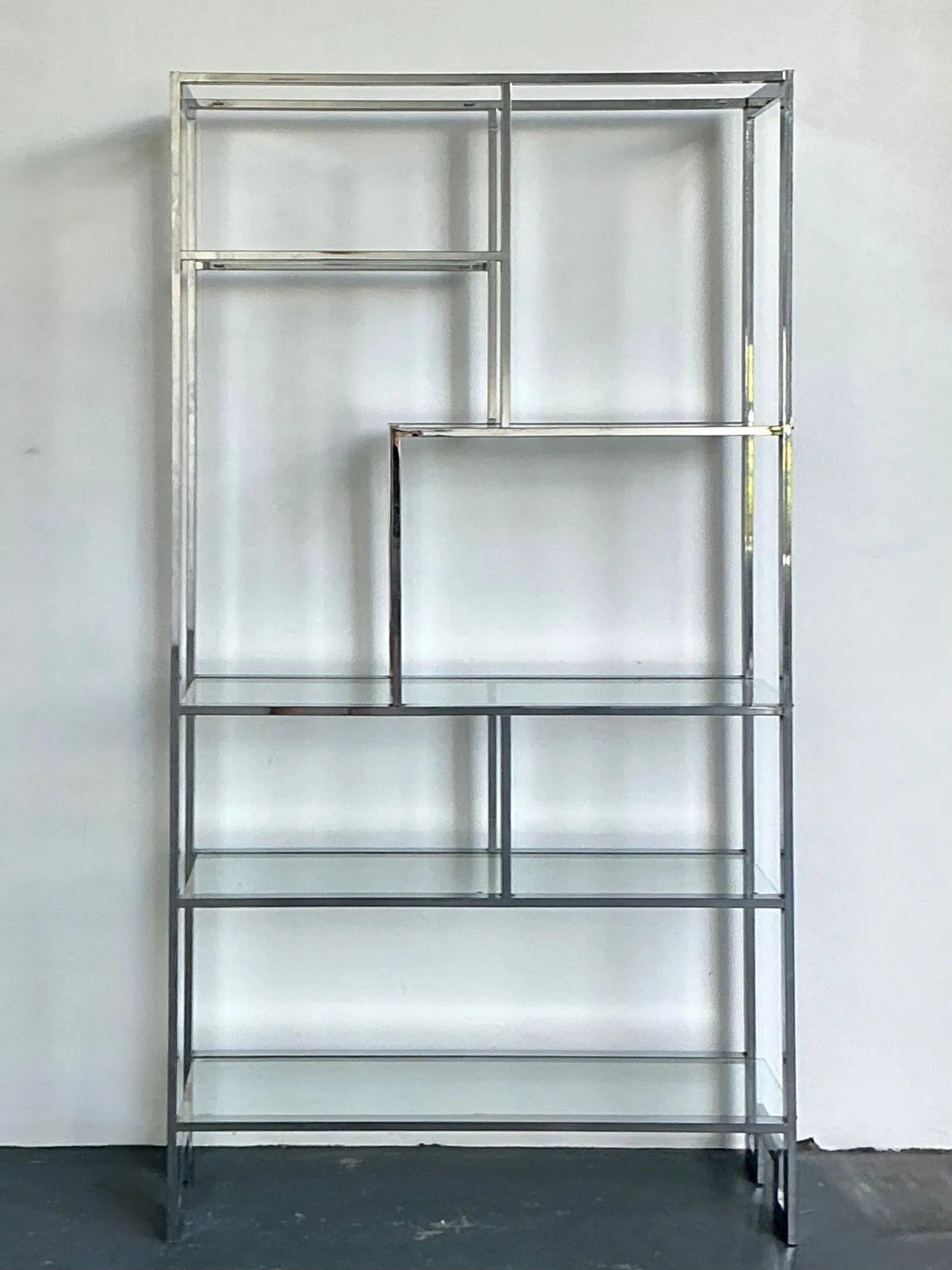 Vintage Chrome And Glass Etagere After Milo Baughman — additional photo 4