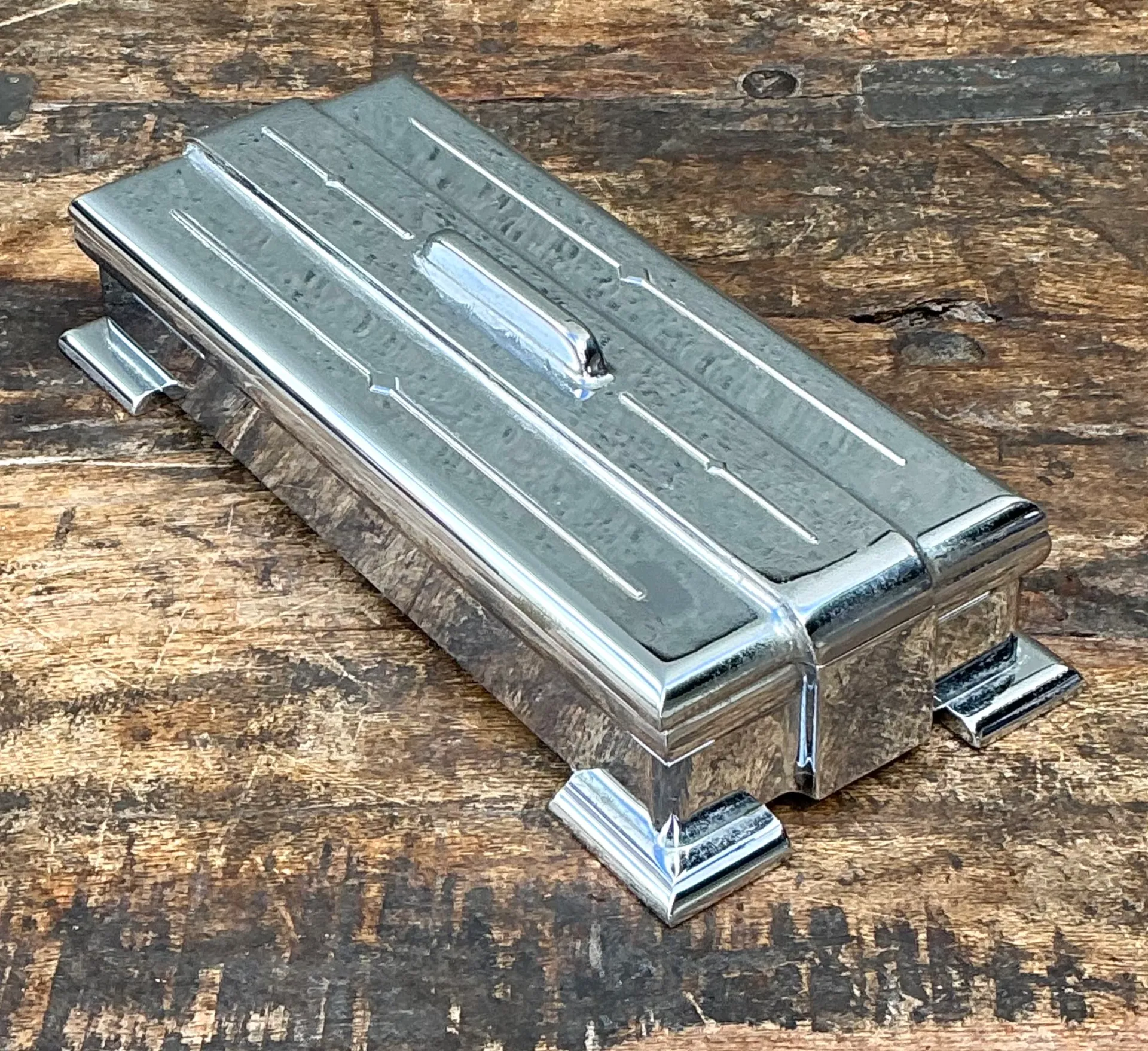 Vintage Deco Metal Lidded Box — additional photo 8