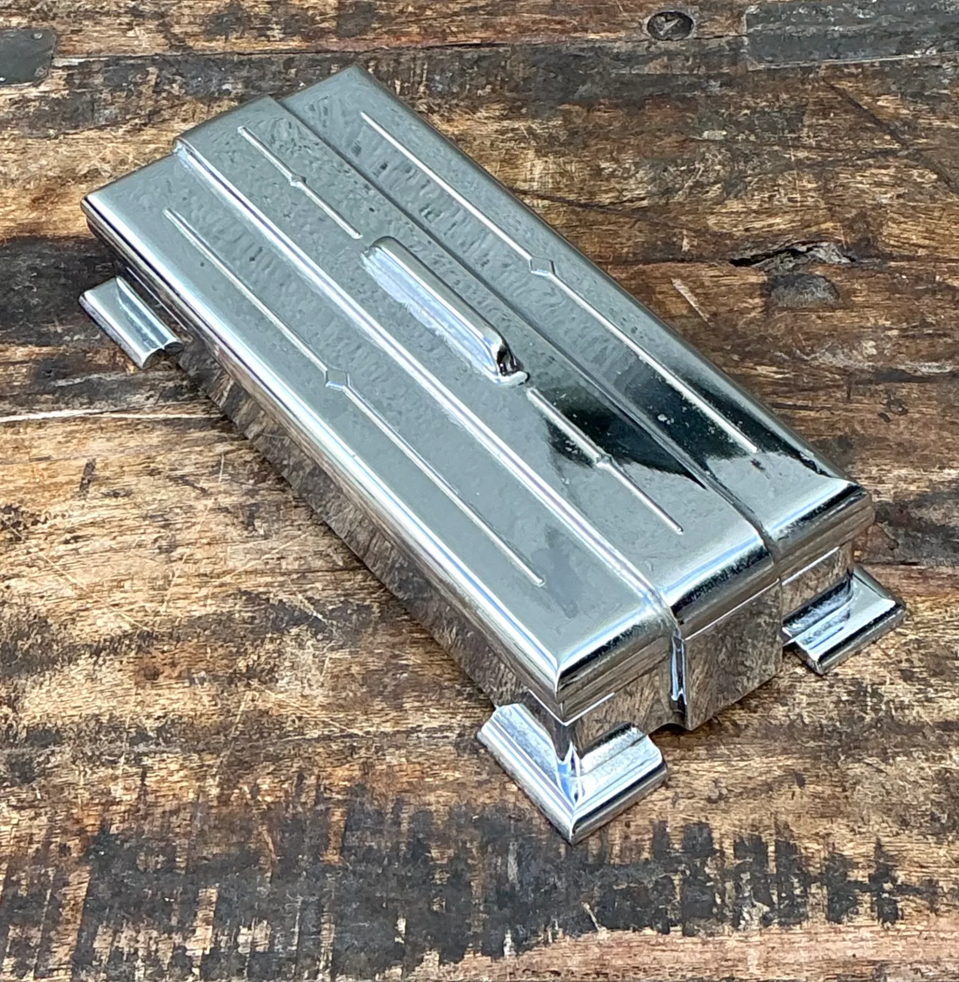 Vintage Deco Metal Lidded Box — additional photo 4