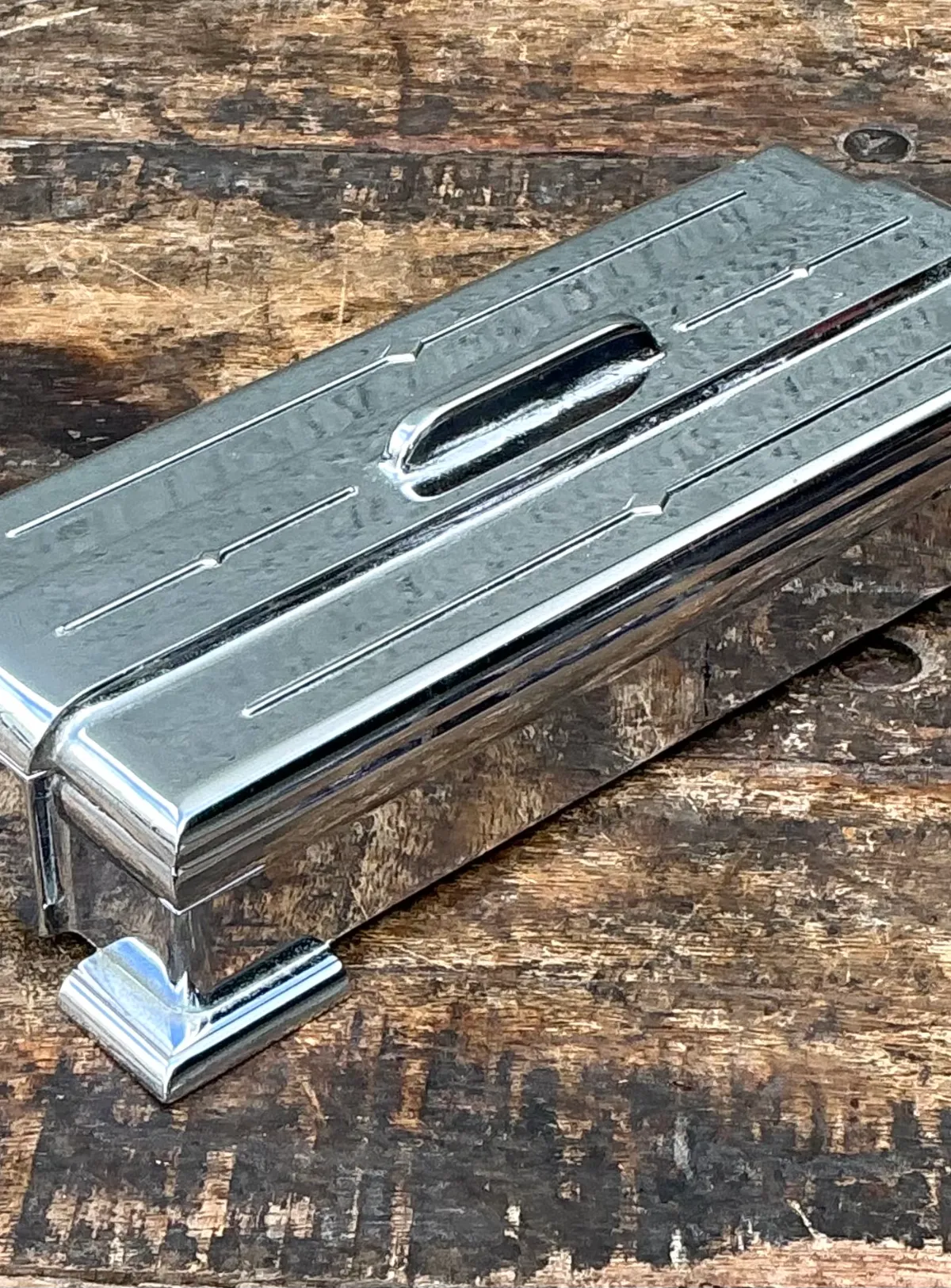 Vintage Deco Metal Lidded Box — additional photo 7