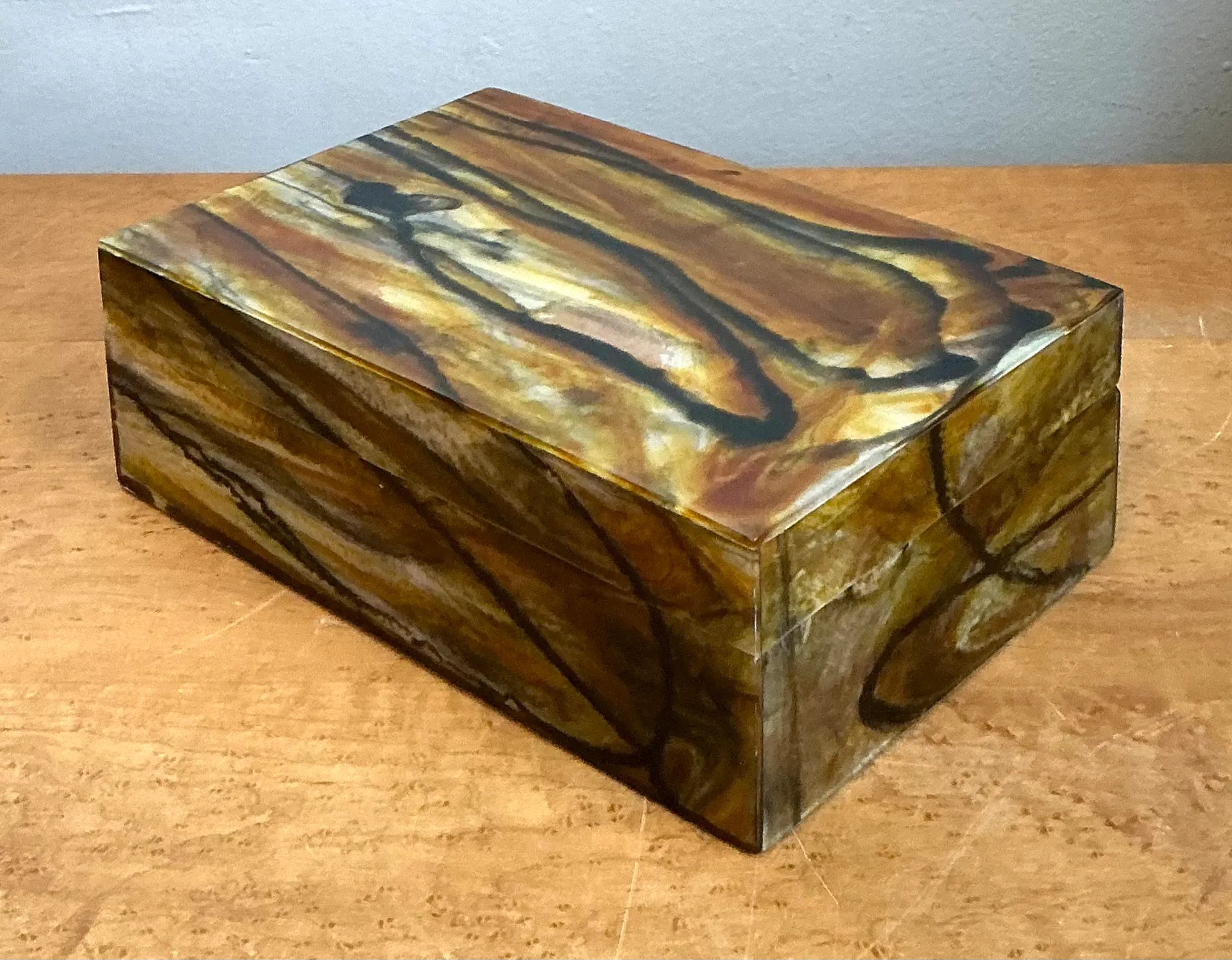 Vintage Abstract Resin Box — additional photo 5