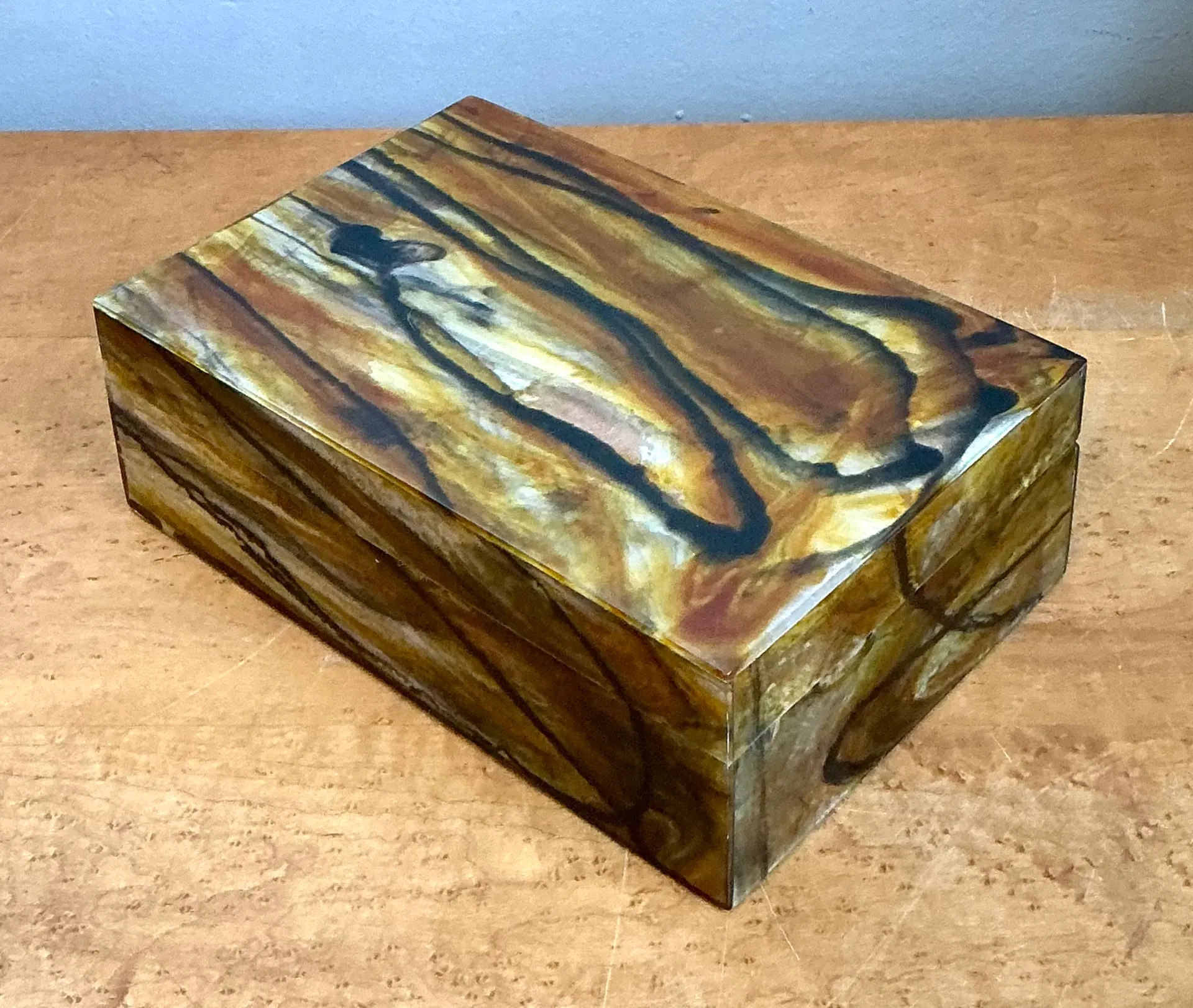 Vintage Abstract Resin Box — additional photo 8