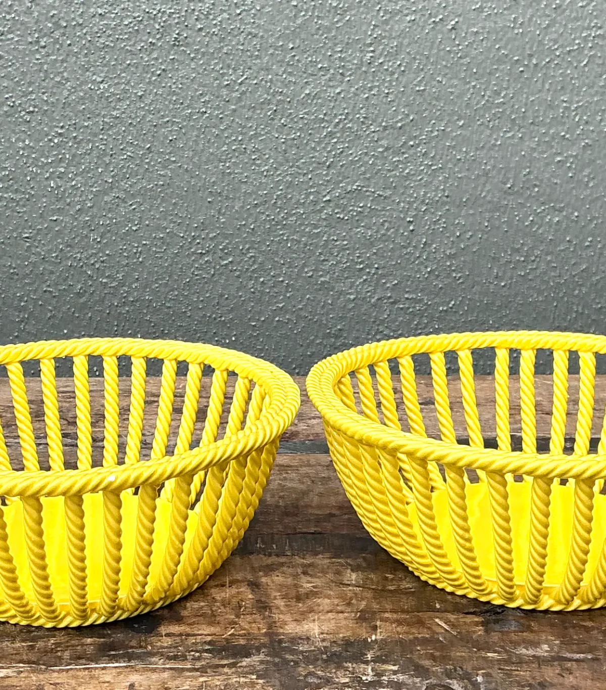 Vintage Italian Yellow Rope Ceramic Bowls - A Pair — additional photo 5