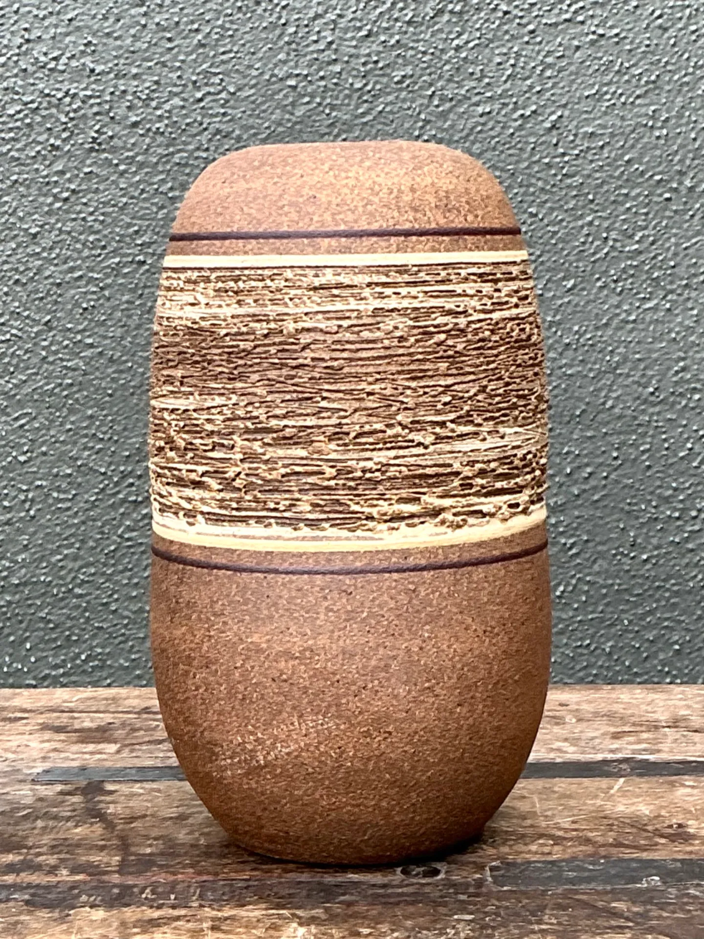Vintage Textured Studio Pottery Vase — additional photo 6
