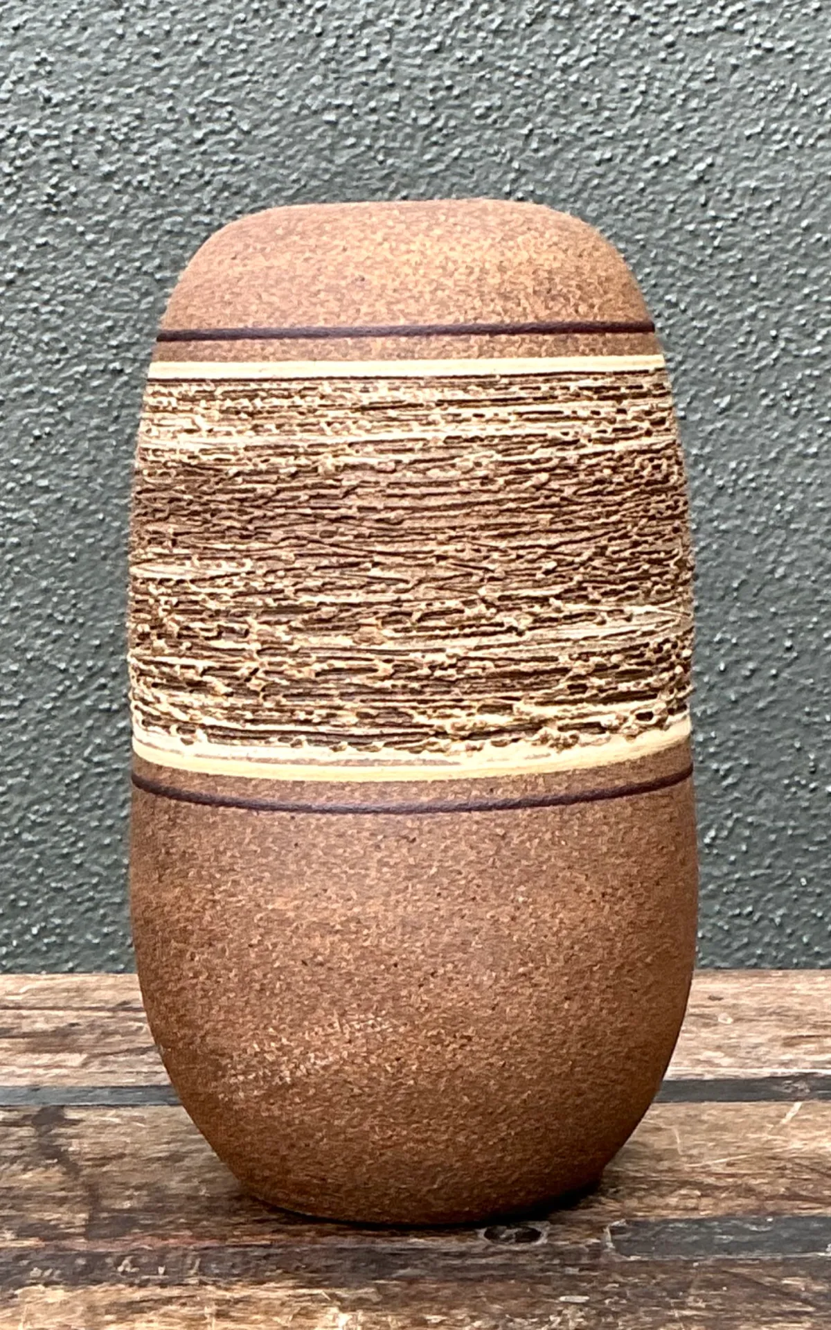 Vintage Textured Studio Pottery Vase — additional photo 6