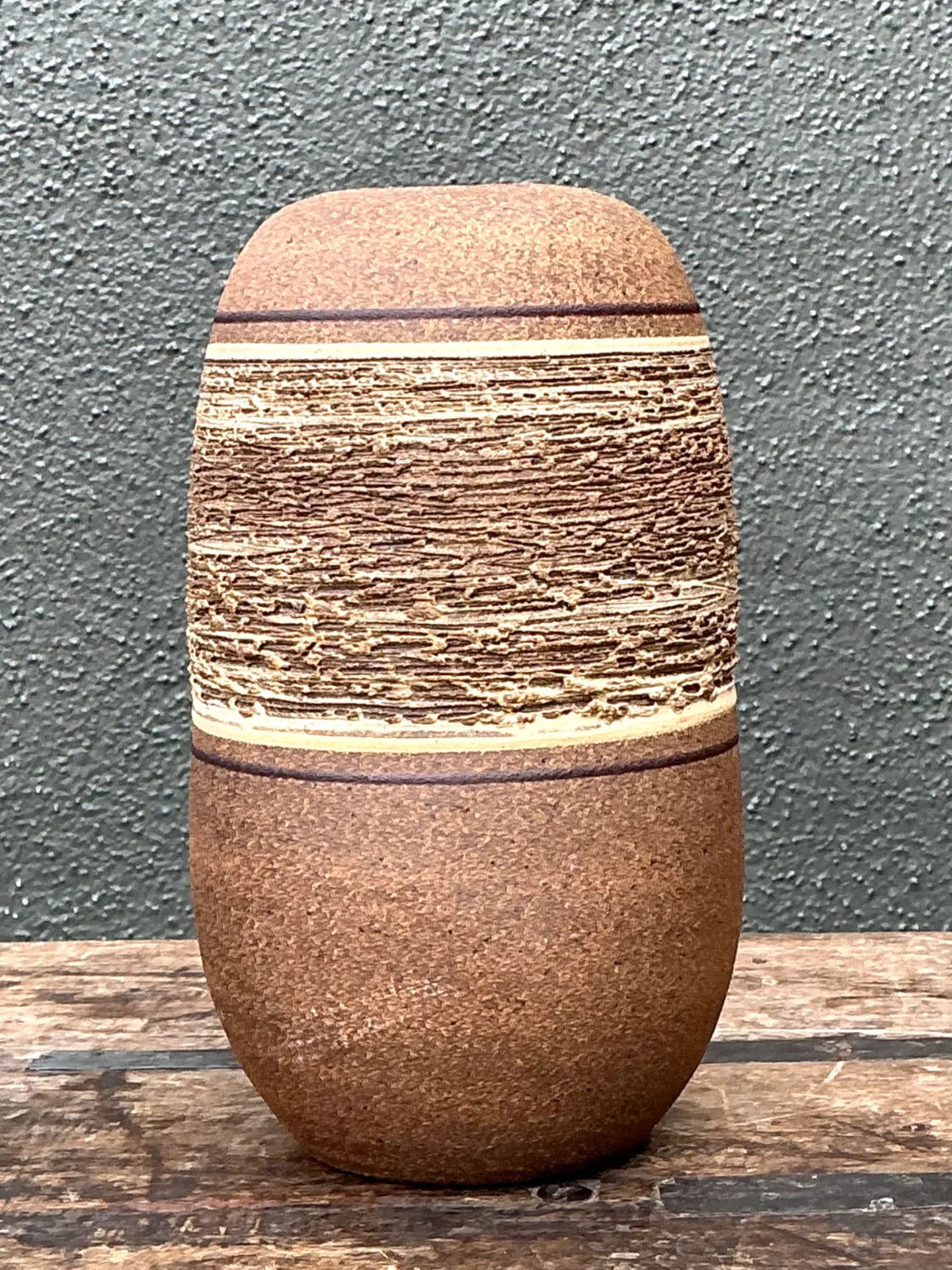 Vintage Textured Studio Pottery Vase — additional photo 1