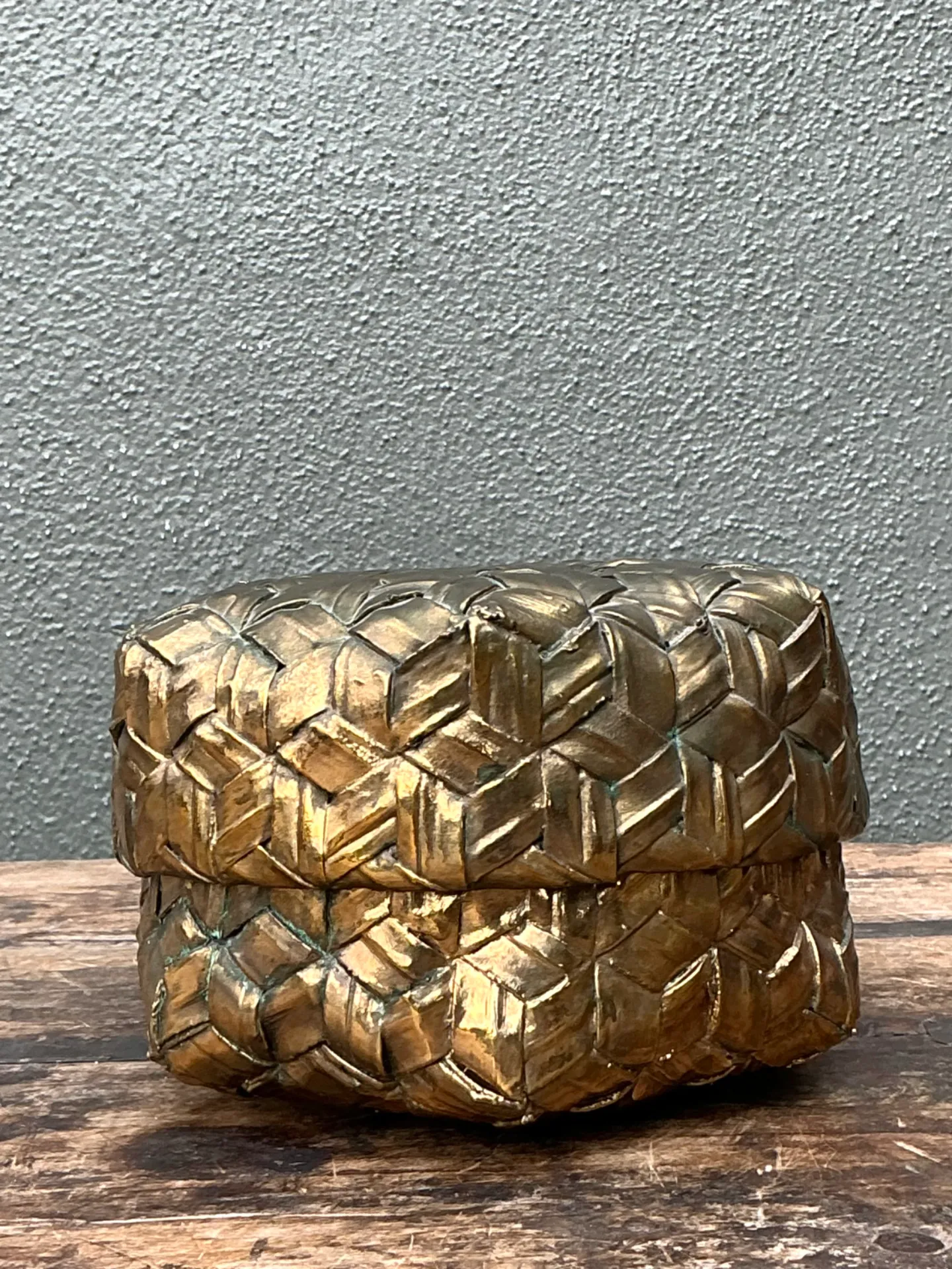 Vintage Gilded Rattan Decorative Hexagon Box — additional photo 8