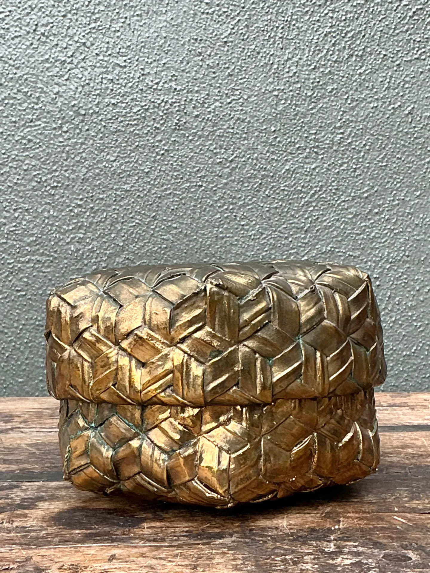 Vintage Gilded Rattan Decorative Hexagon Box — additional photo 4