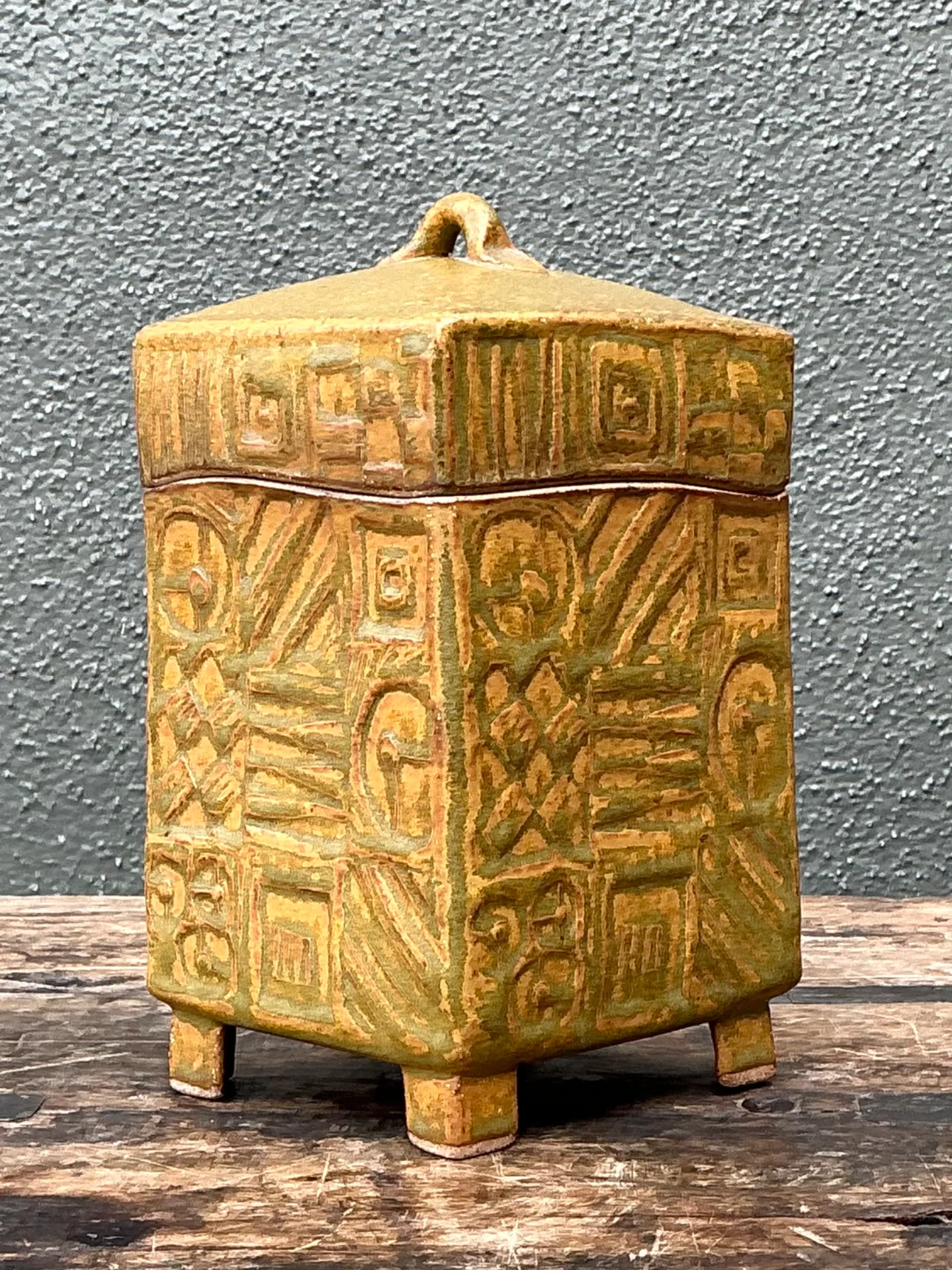 Vintage Textured Ceramic Lidded Box — additional photo 2