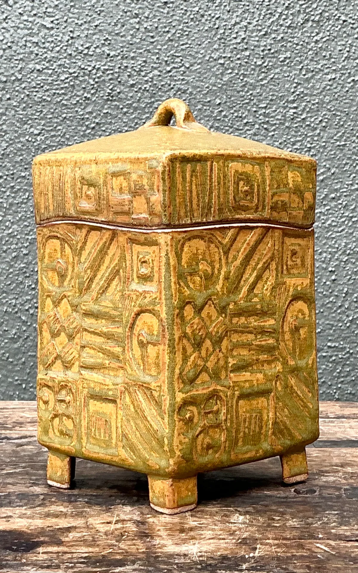 Vintage Textured Ceramic Lidded Box — additional photo 4