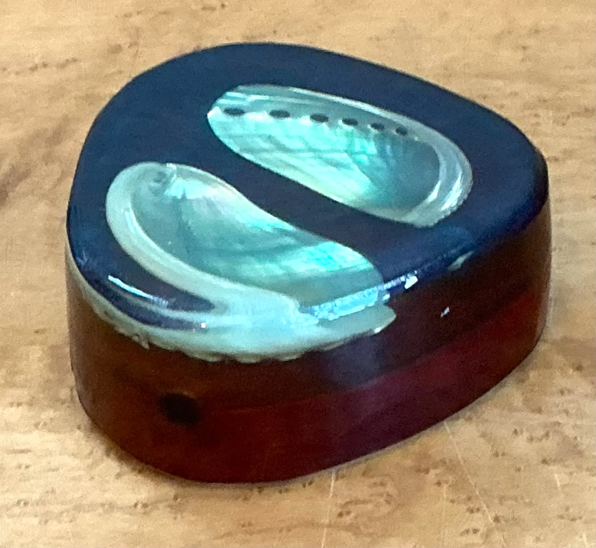 Vintage Resin Shell Paperweight — additional photo 2
