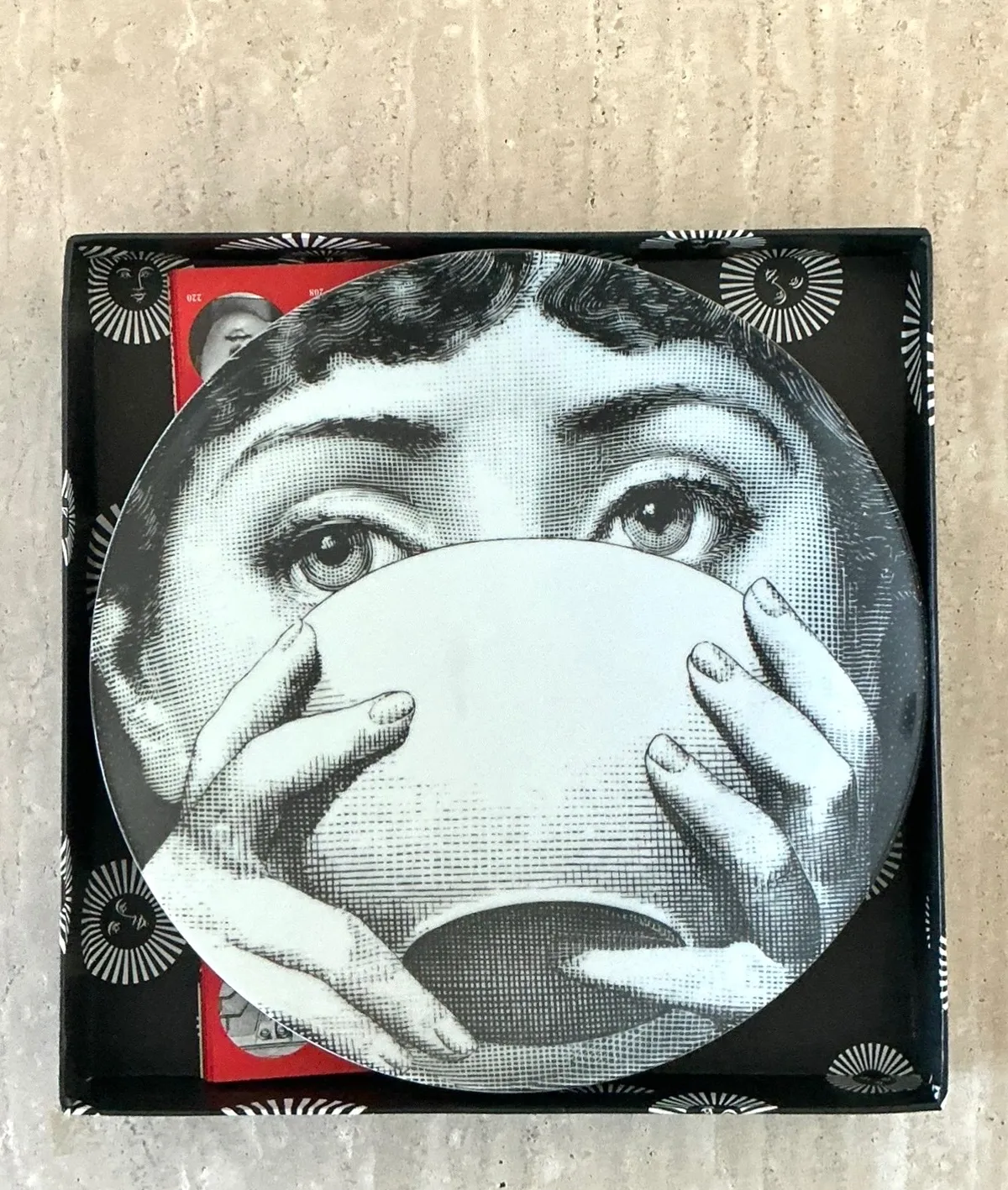 Vintage Fornasetti Tema e Variazioni Plate - Top view