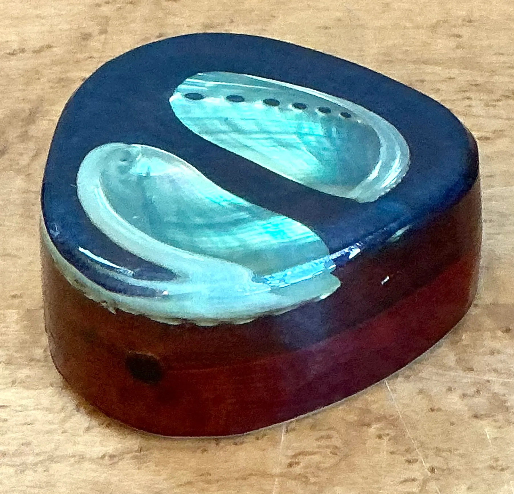 Vintage Resin Shell Paperweight — additional photo 4
