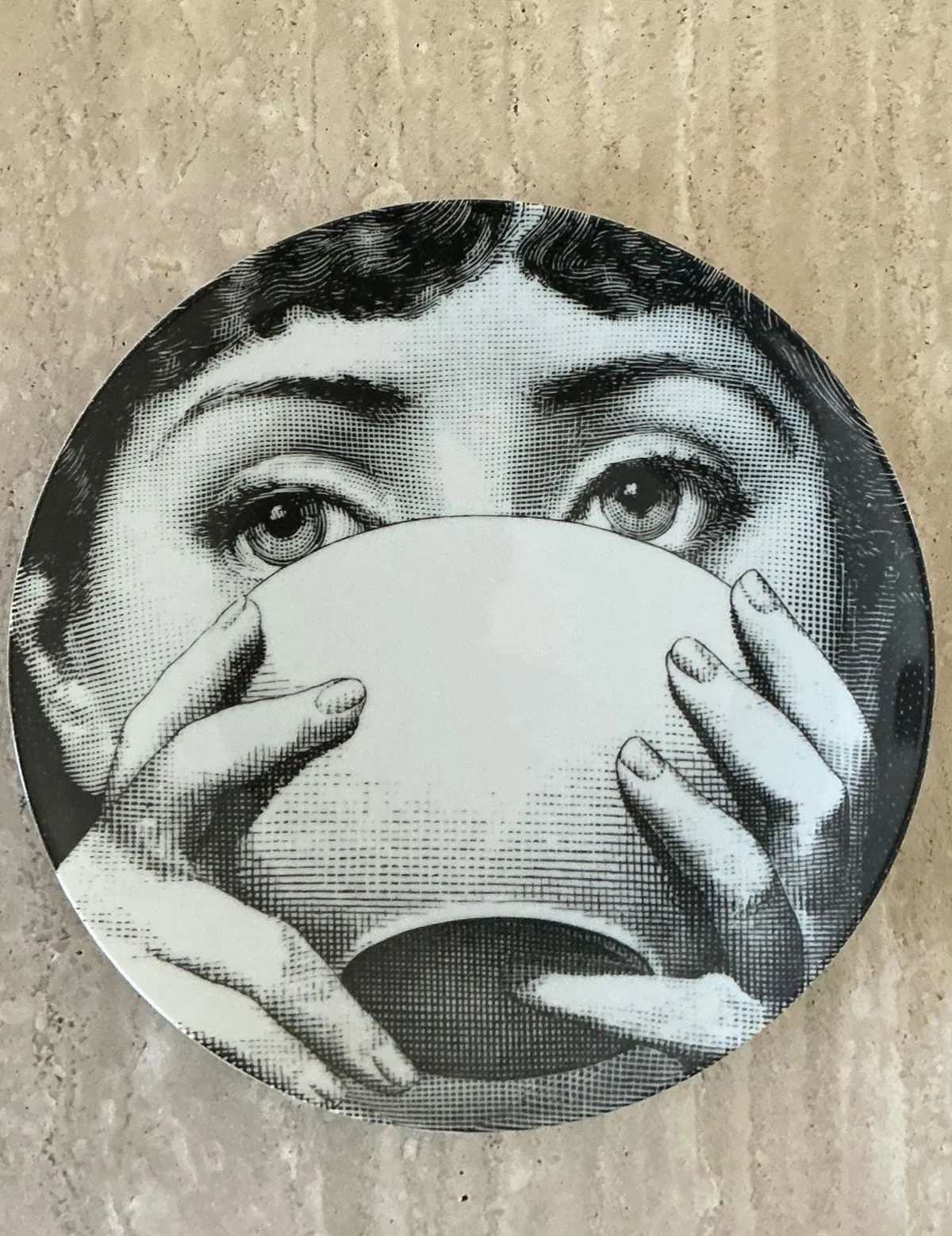 Vintage Fornasetti Tema e Variazioni Plate - Bottom view