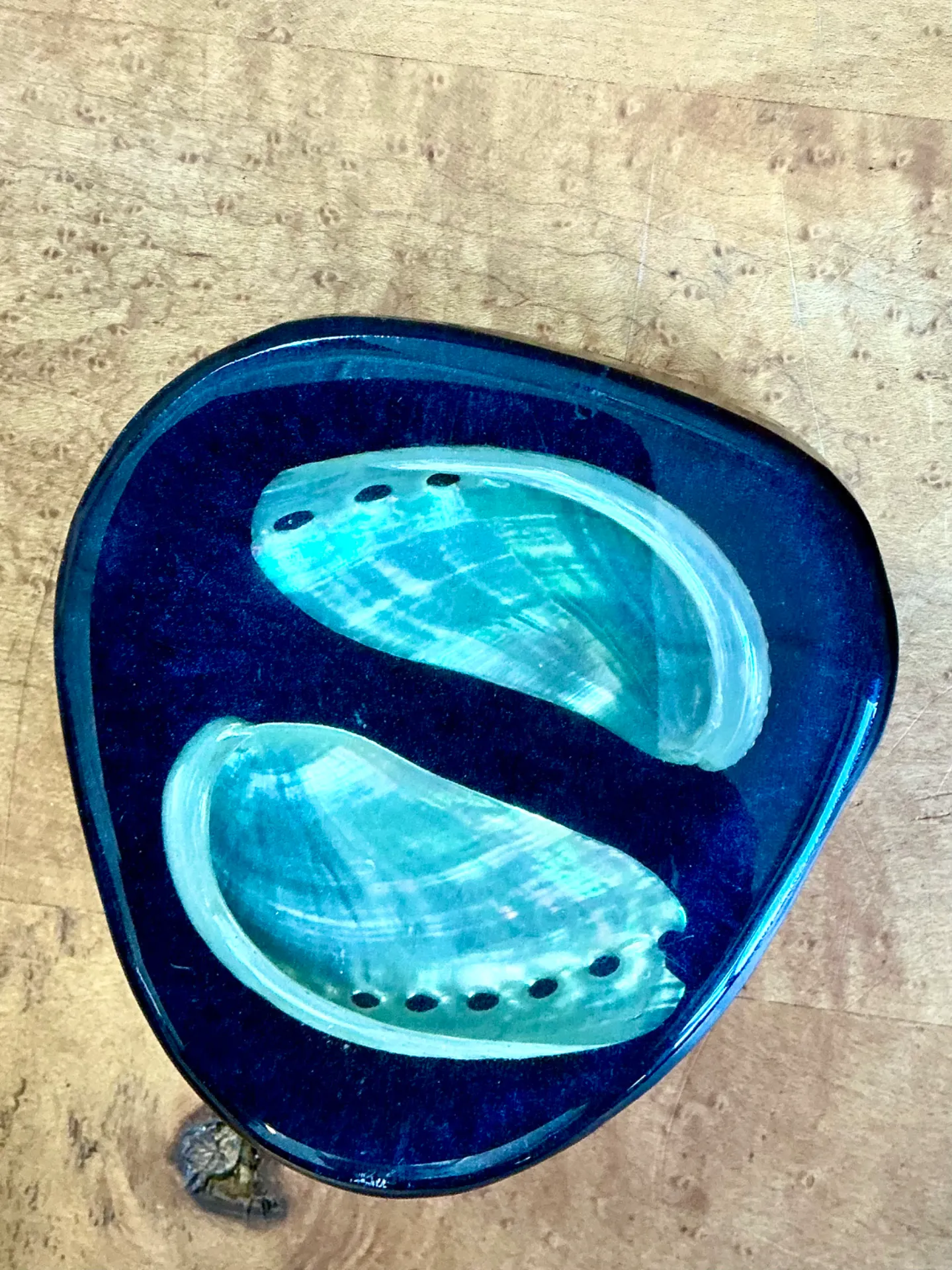 Vintage Resin Shell Paperweight — additional photo 3