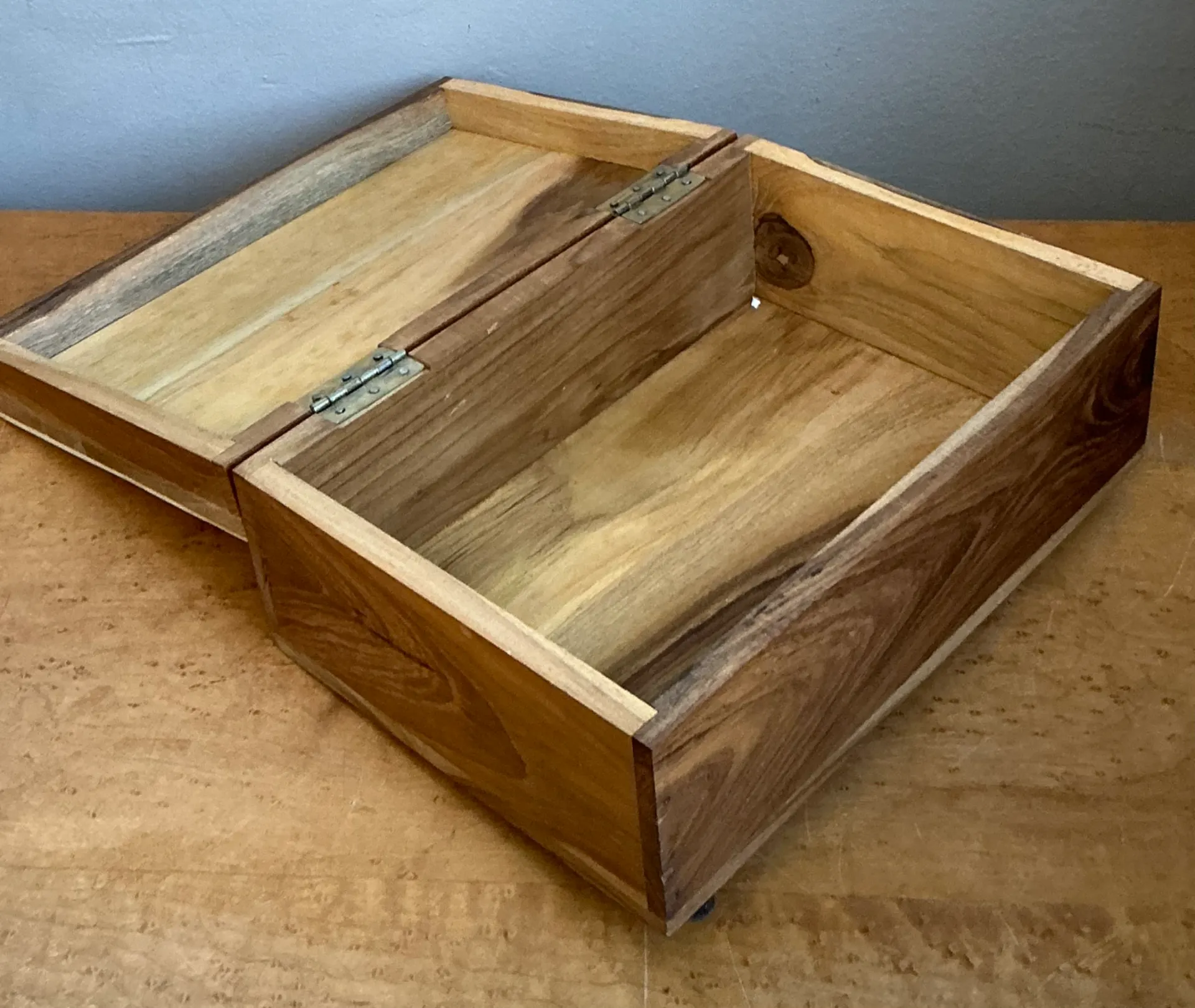 Vintage Wood and Bone Box — additional photo 6