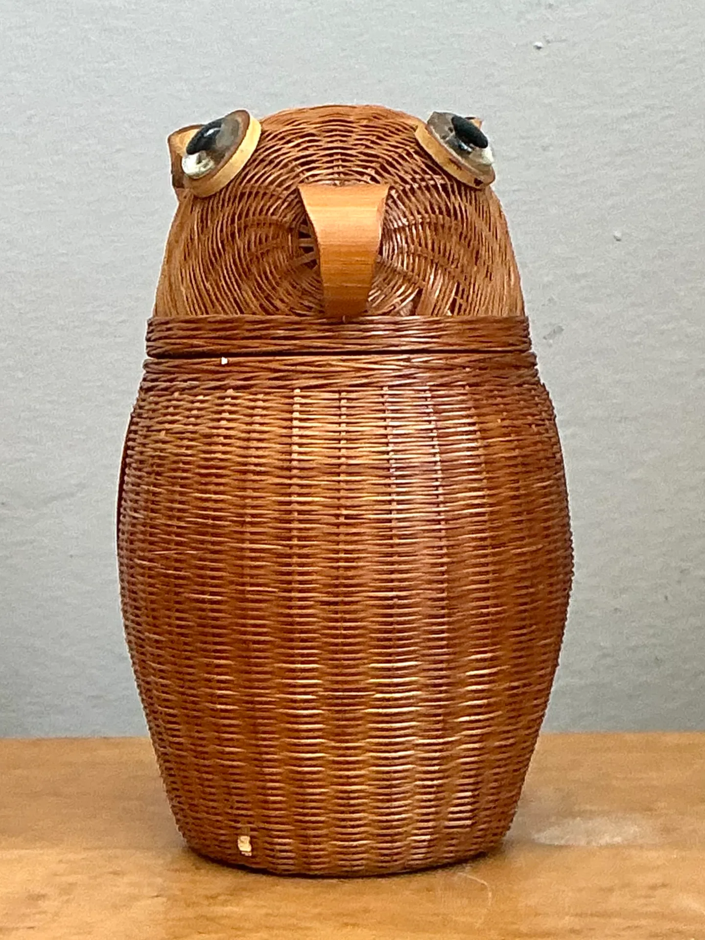 Vintage Shanghai Weave Rattan Owl Basket — additional photo 6