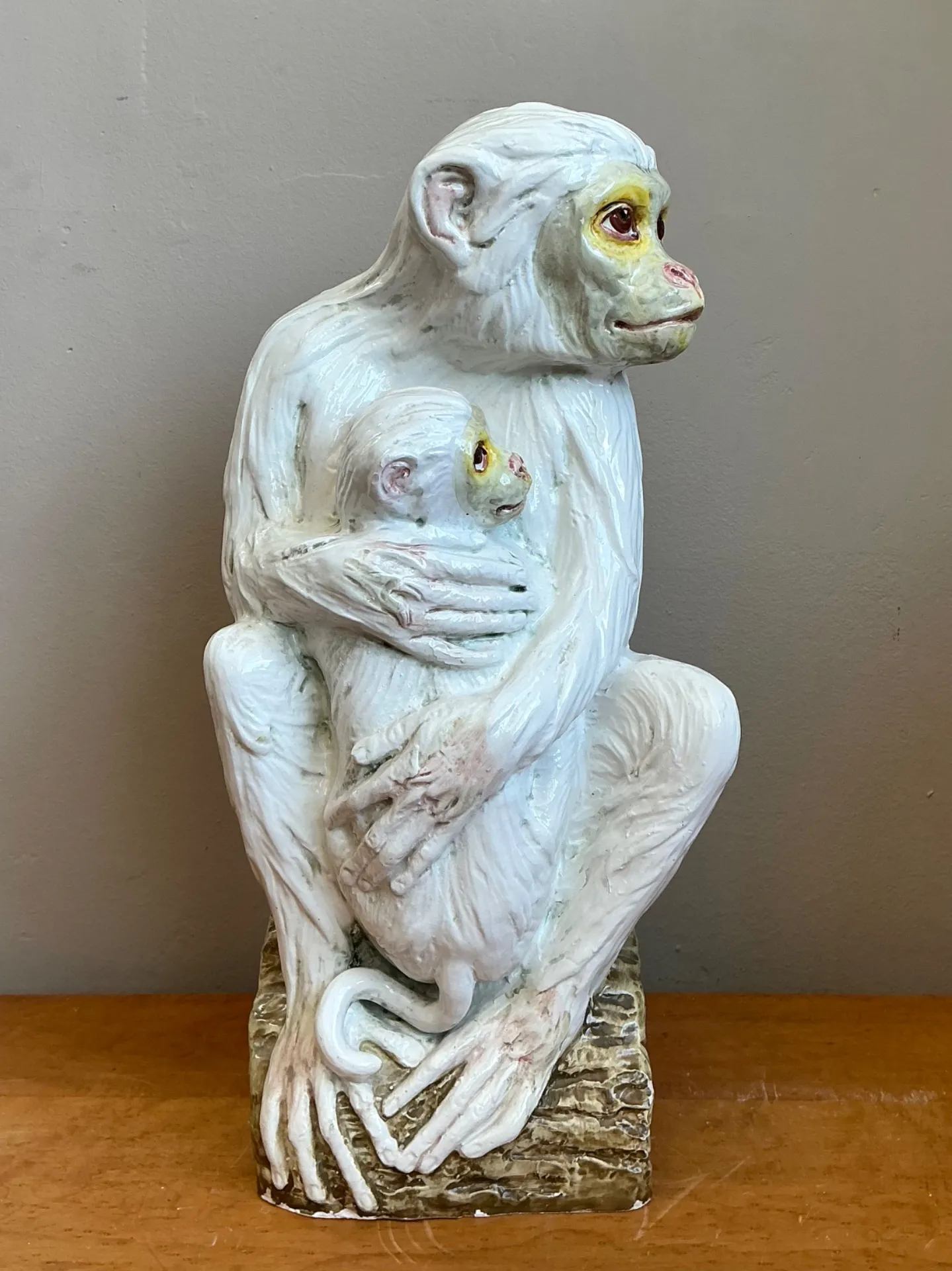 Vintage Italian Glazed Ceramic Monkey And Baby — additional photo 2