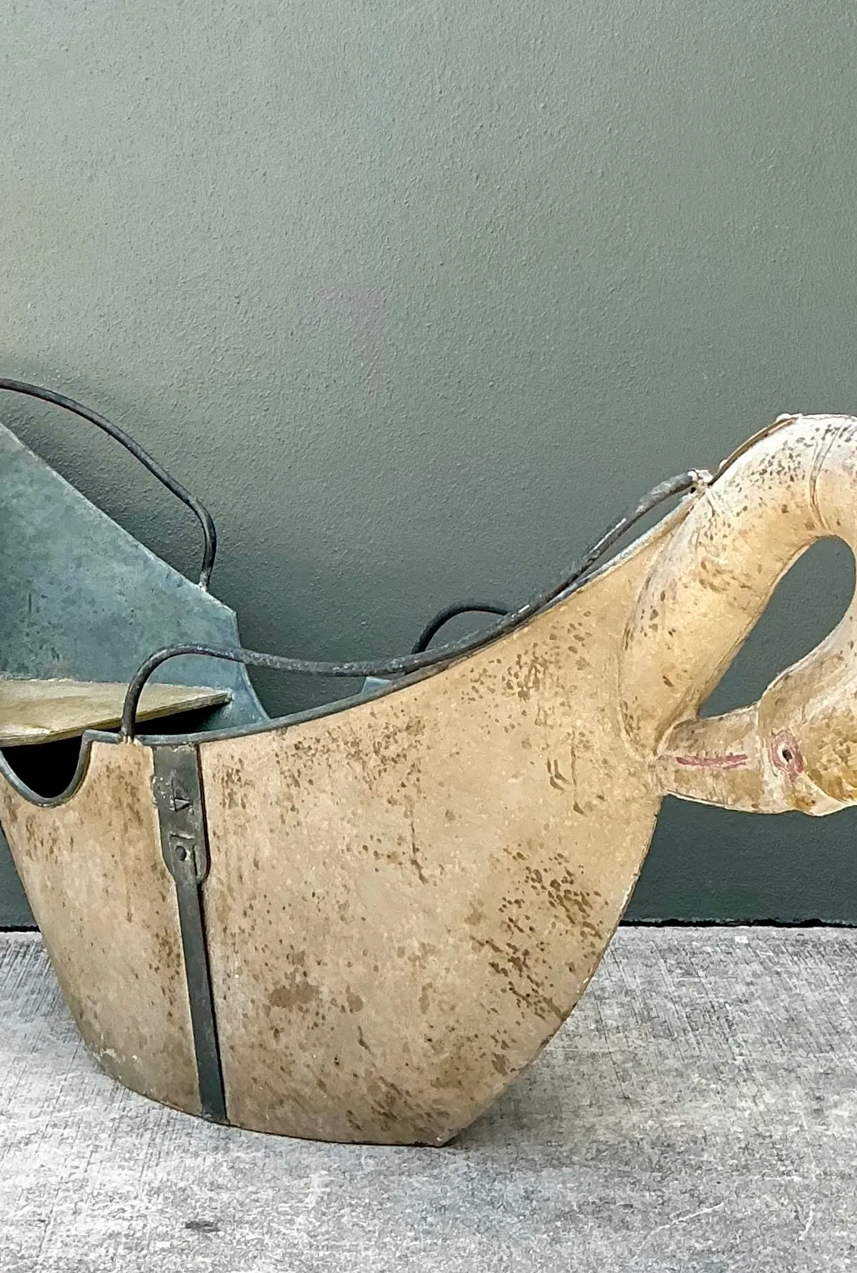 Vintage Distressed Metal Carousel Swan — additional photo 7
