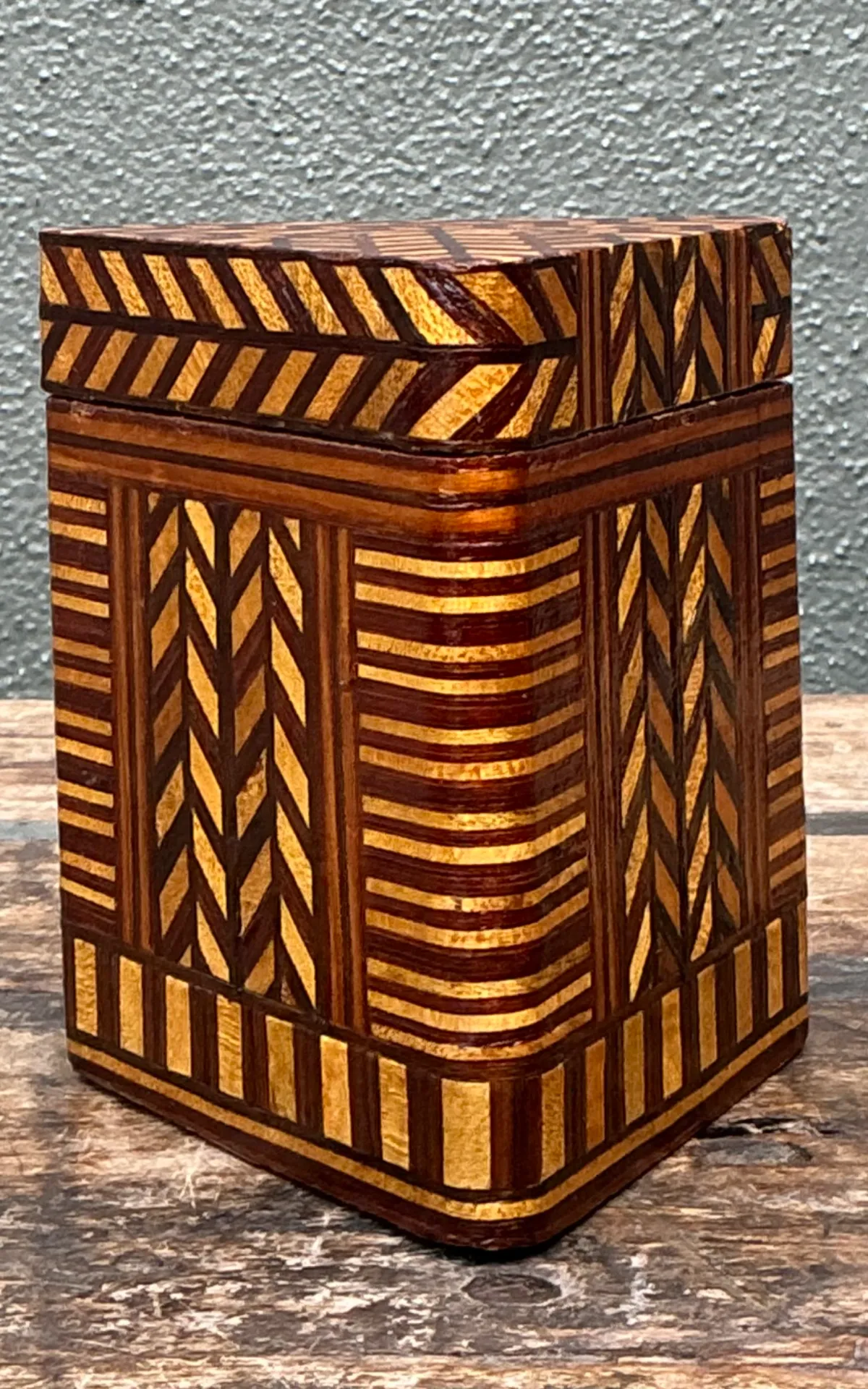 Vintage Geometric Inlaid Wood Box — additional photo 4