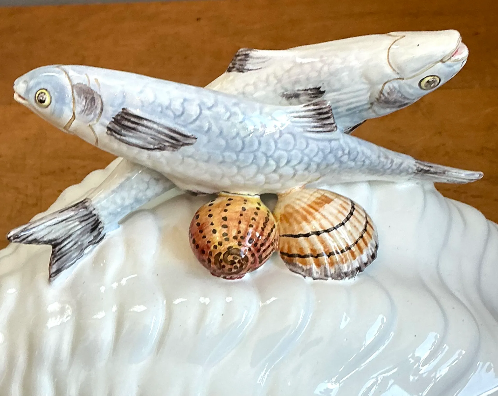Vintage Italian Glazed Ceramic Fish Tureen — additional photo 7