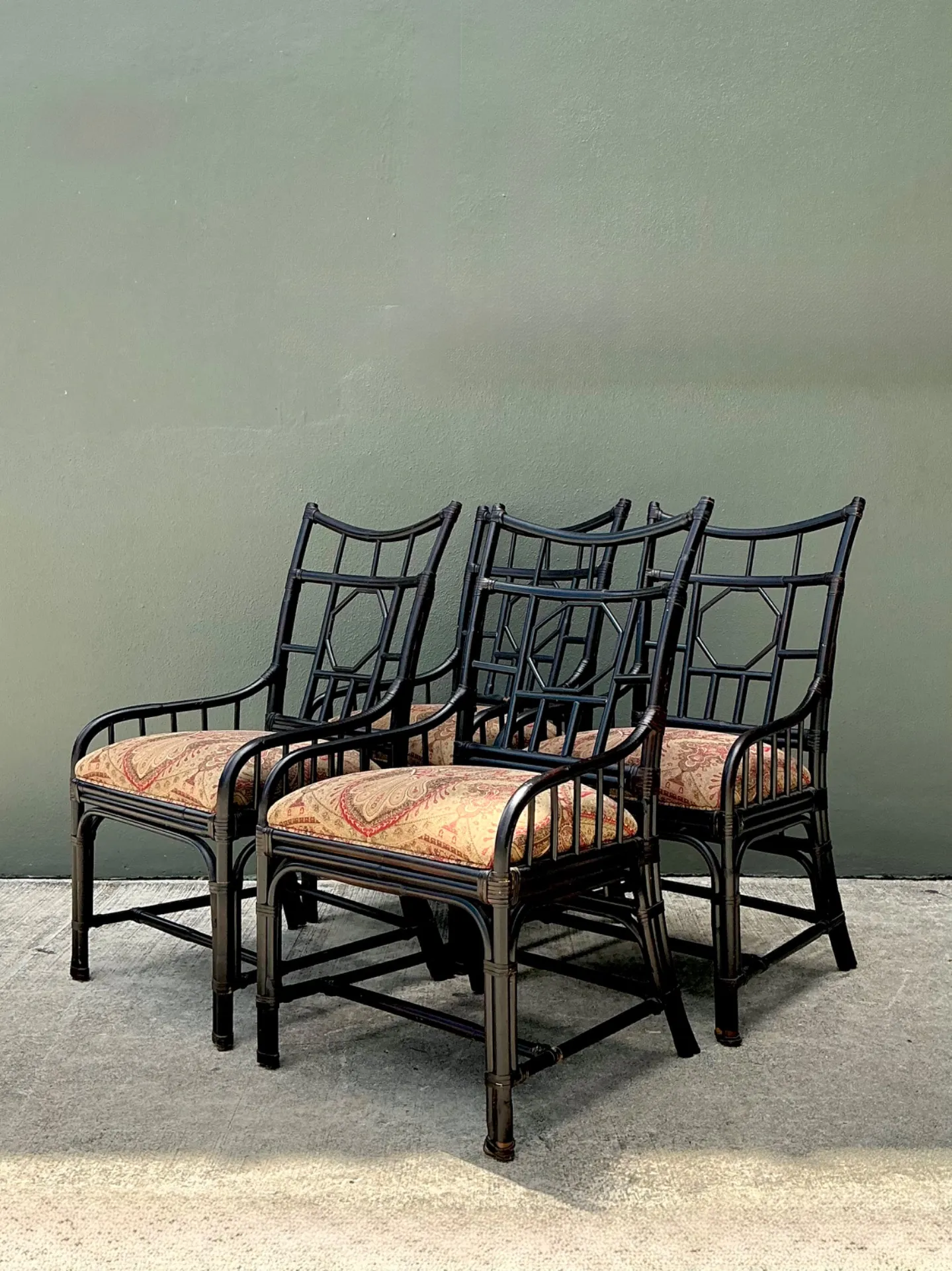 Vintage Palecek Medallion Back Rattan Chairs - Set Of 4 — additional photo 2