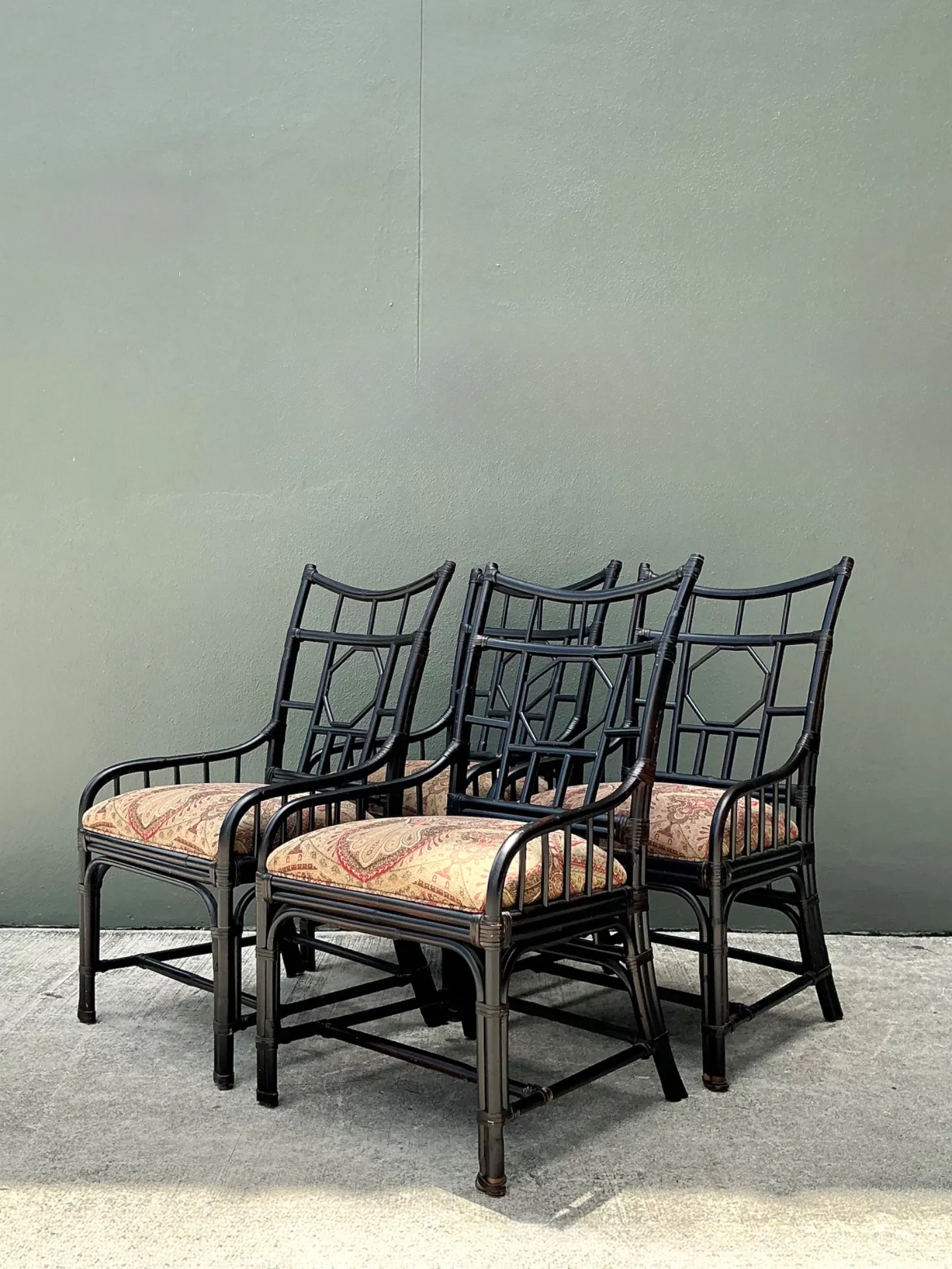 Vintage Palecek Medallion Back Rattan Chairs - Set Of 4 — additional photo 8