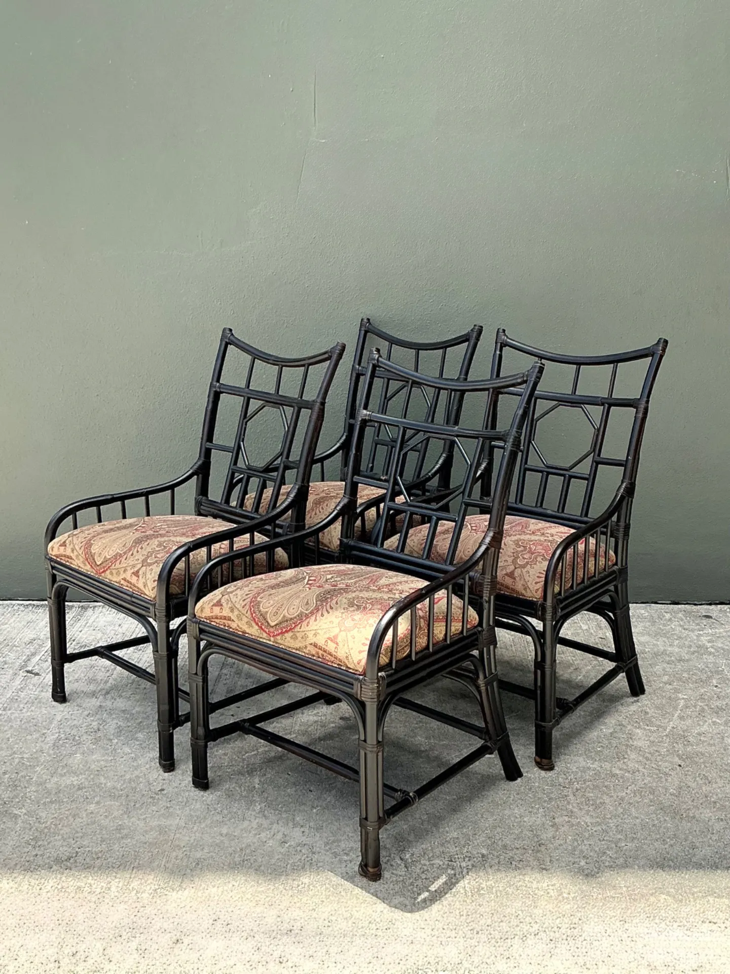 Vintage Palecek Medallion Back Rattan Chairs - Set Of 4 — additional photo 7