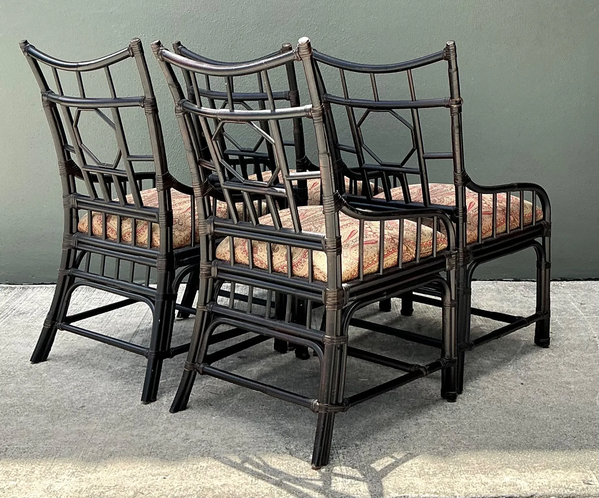 Vintage Palecek Medallion Back Rattan Chairs - Set Of 4 — additional photo 4