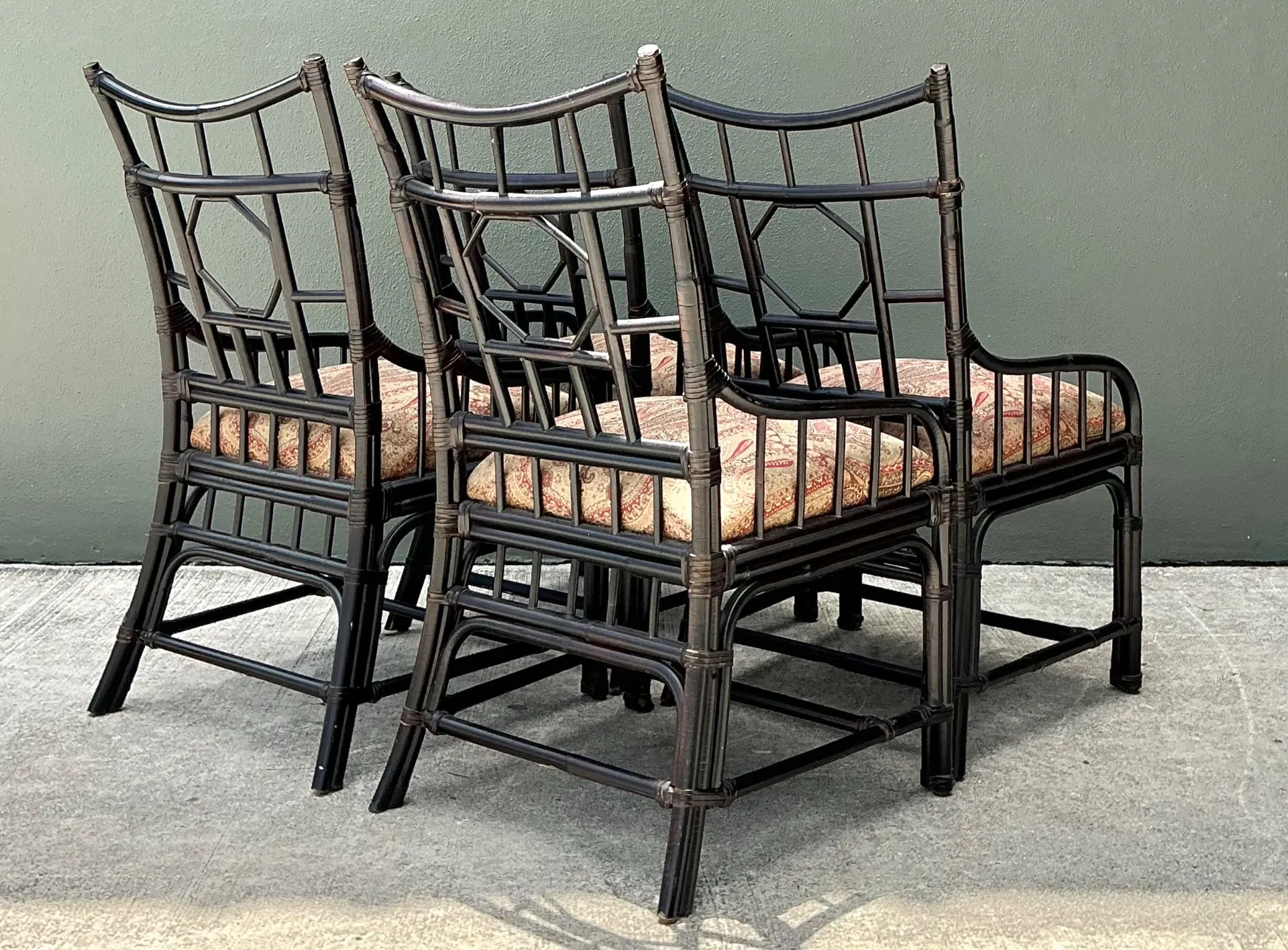 Vintage Palecek Medallion Back Rattan Chairs - Set Of 4 — additional photo 6