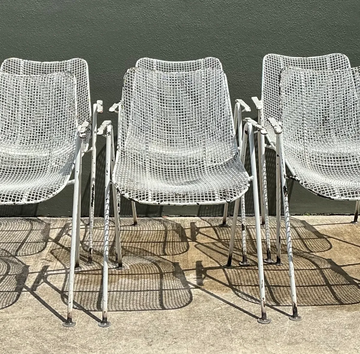 Vintage MCM Russell Woodard Wire Mesh Patio Chairs - Set of 6 — additional photo 8