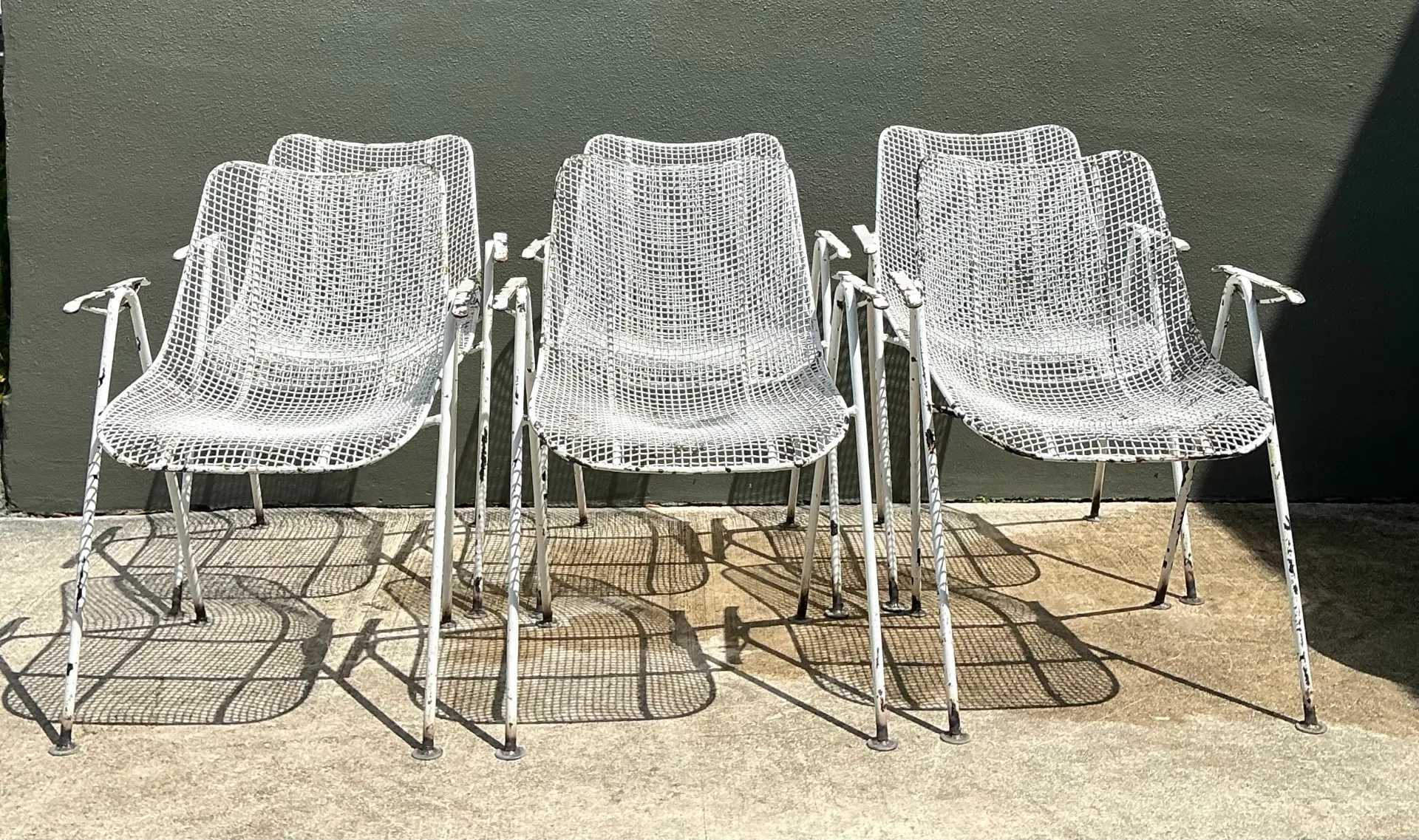 Vintage MCM Russell Woodard Wire Mesh Patio Chairs - Set of 6 — additional photo 2