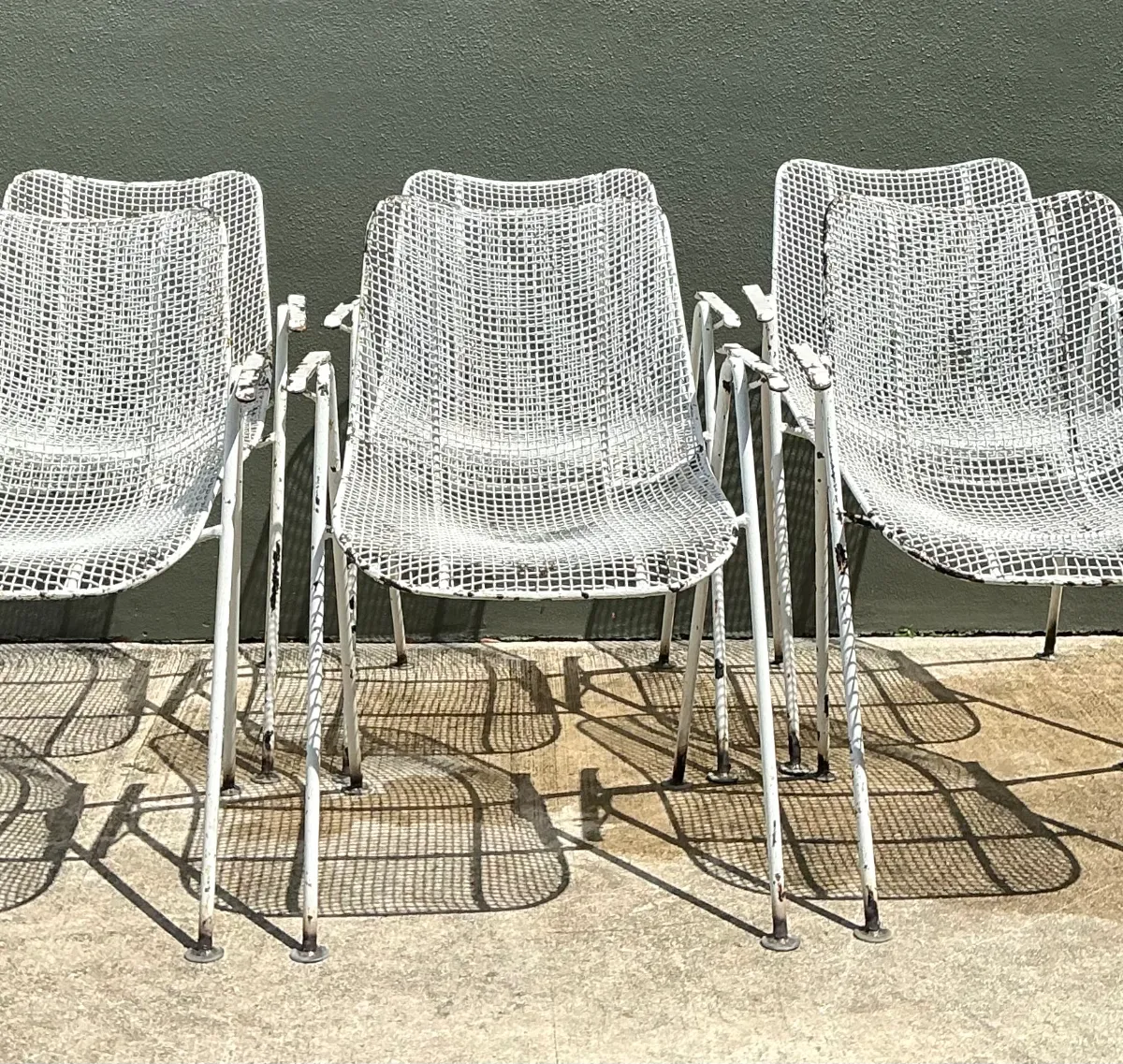 Vintage MCM Russell Woodard Wire Mesh Patio Chairs - Set of 6 — additional photo 2