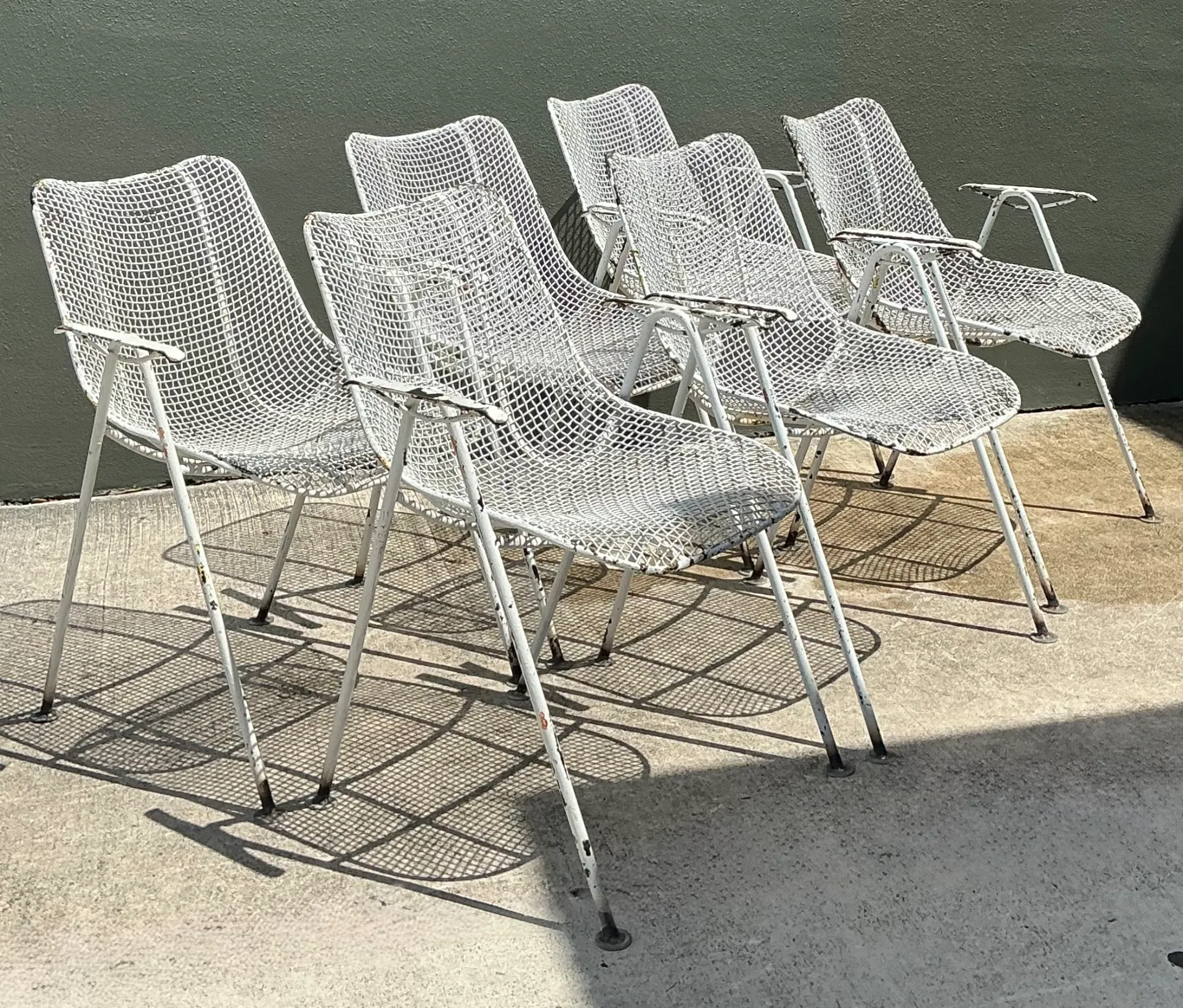 Vintage MCM Russell Woodard Wire Mesh Patio Chairs - Set of 6 — additional photo 7