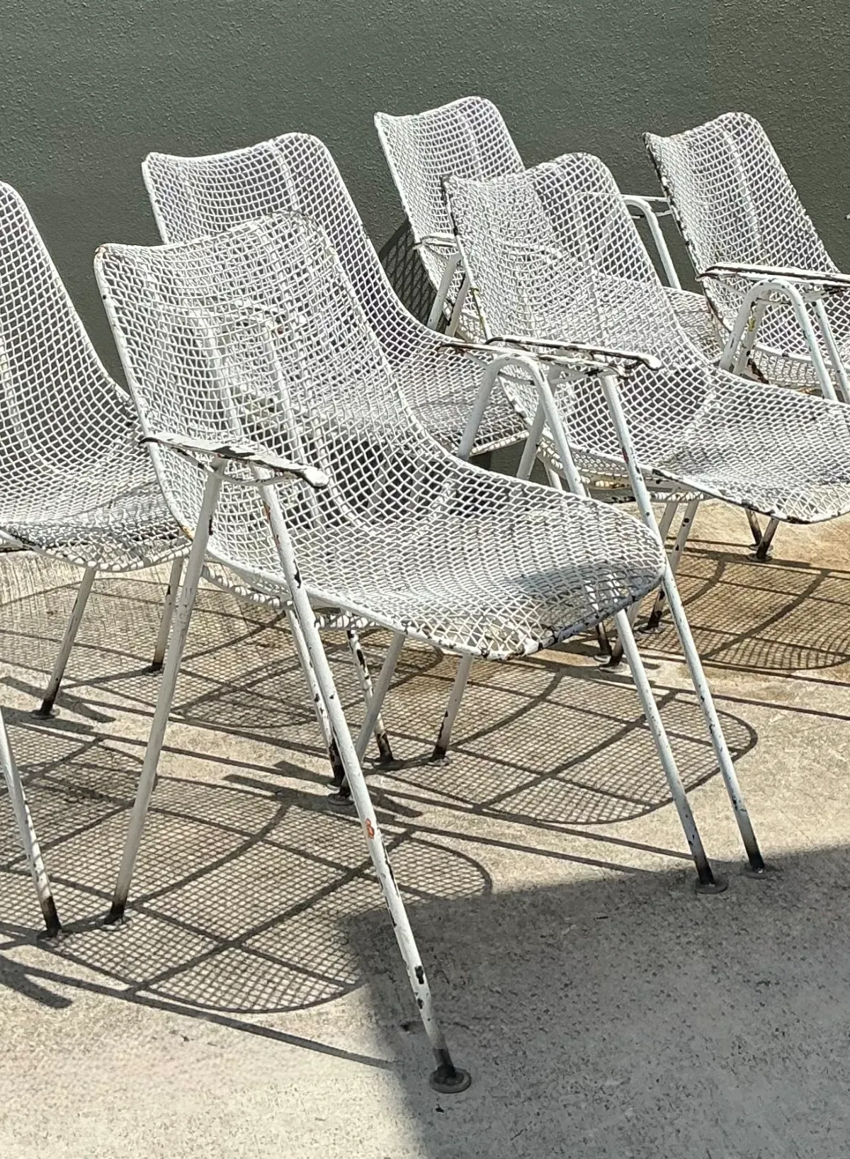 Vintage MCM Russell Woodard Wire Mesh Patio Chairs - Set of 6 — additional photo 7