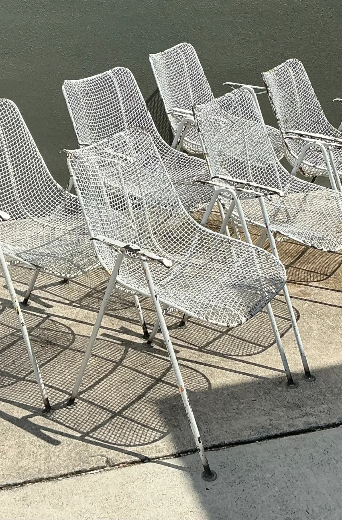 Vintage MCM Russell Woodard Wire Mesh Patio Chairs - Set of 6 — additional photo 3