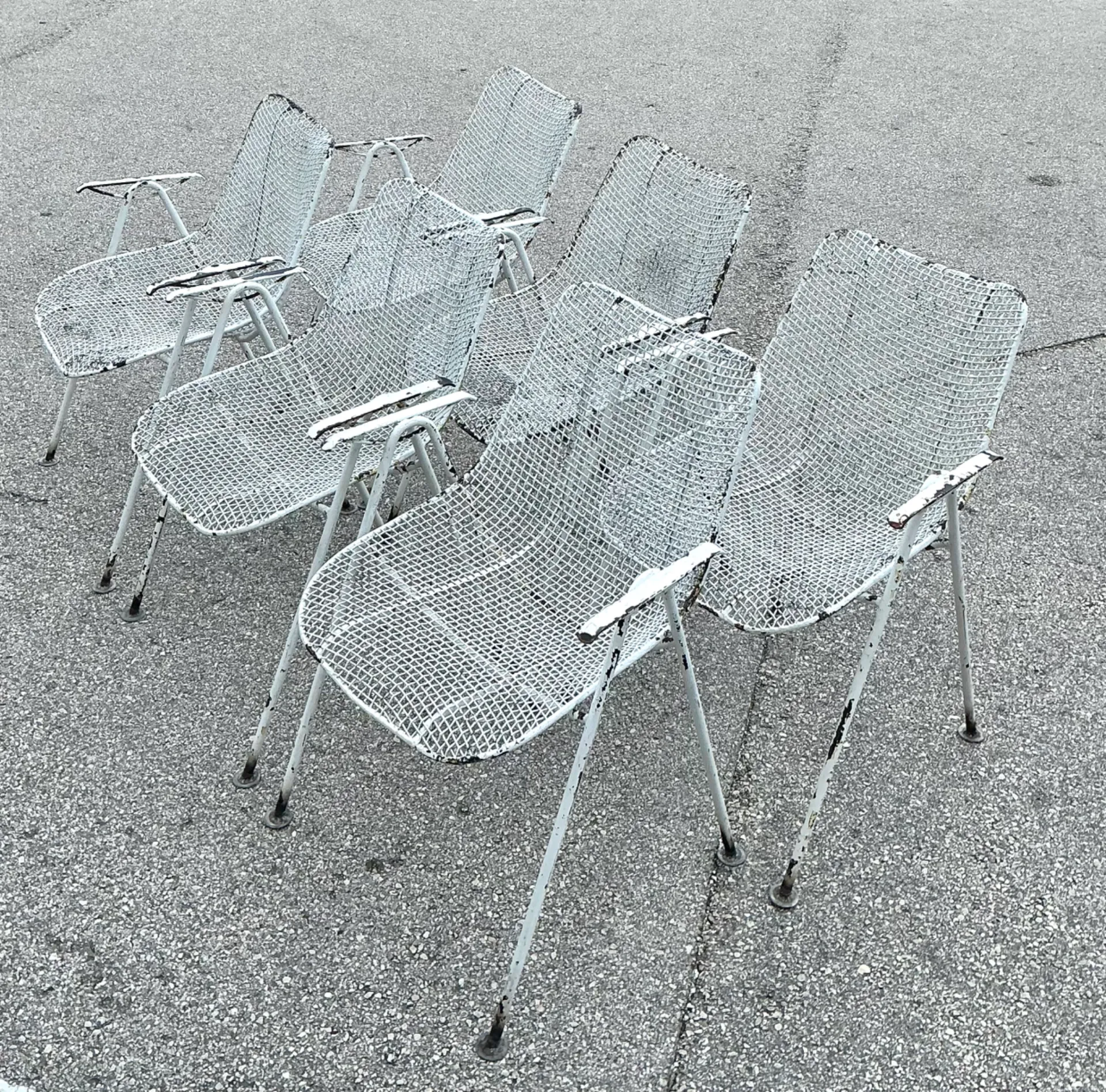 Vintage MCM Russell Woodard Wire Mesh Patio Chairs - Set of 6 — additional photo 4